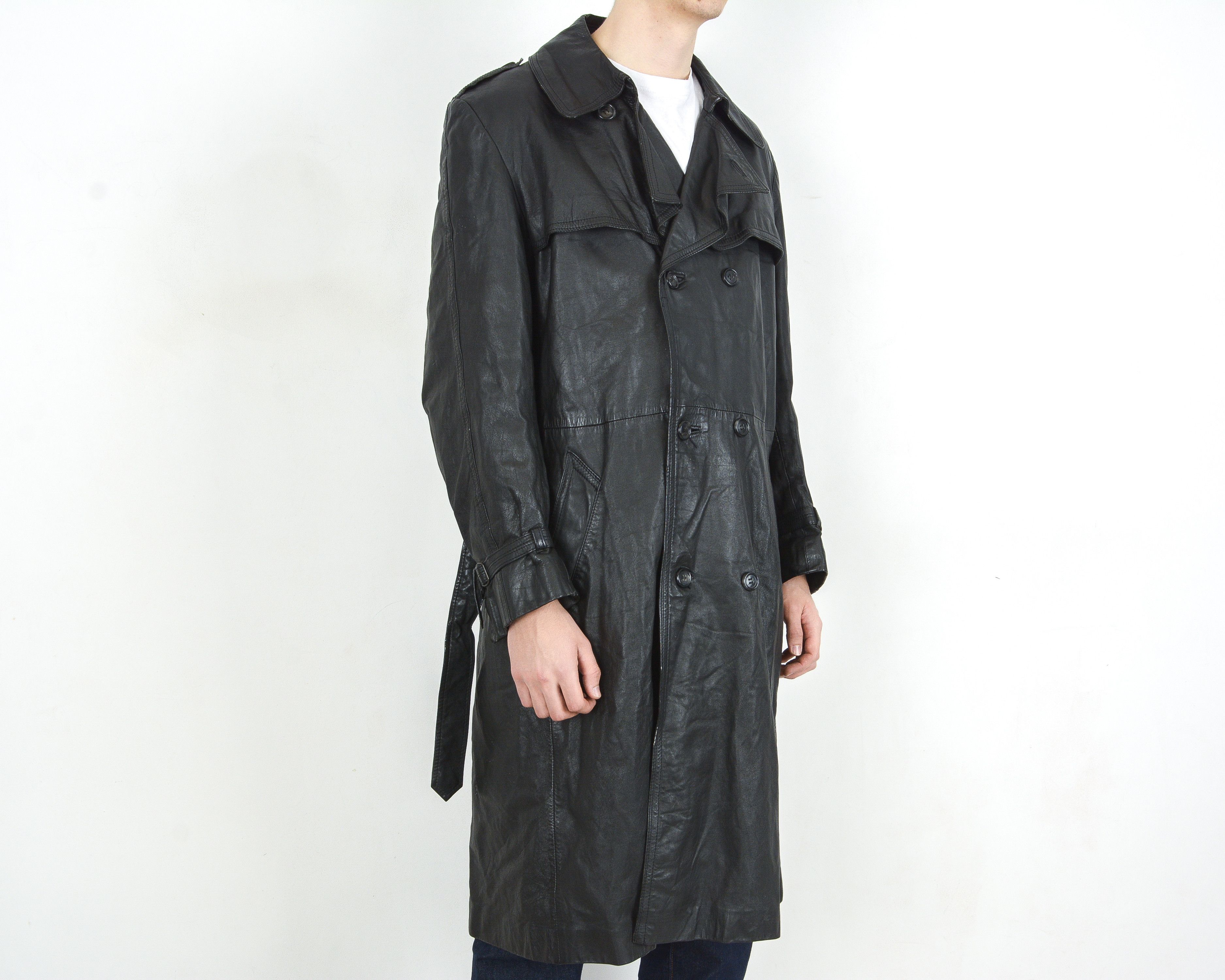 Band Tees × Vintage Leather Coat belted & insulated L Jacket Double breasted mac Size US L / EU 52-54 / 3 - 4 Thumbnail