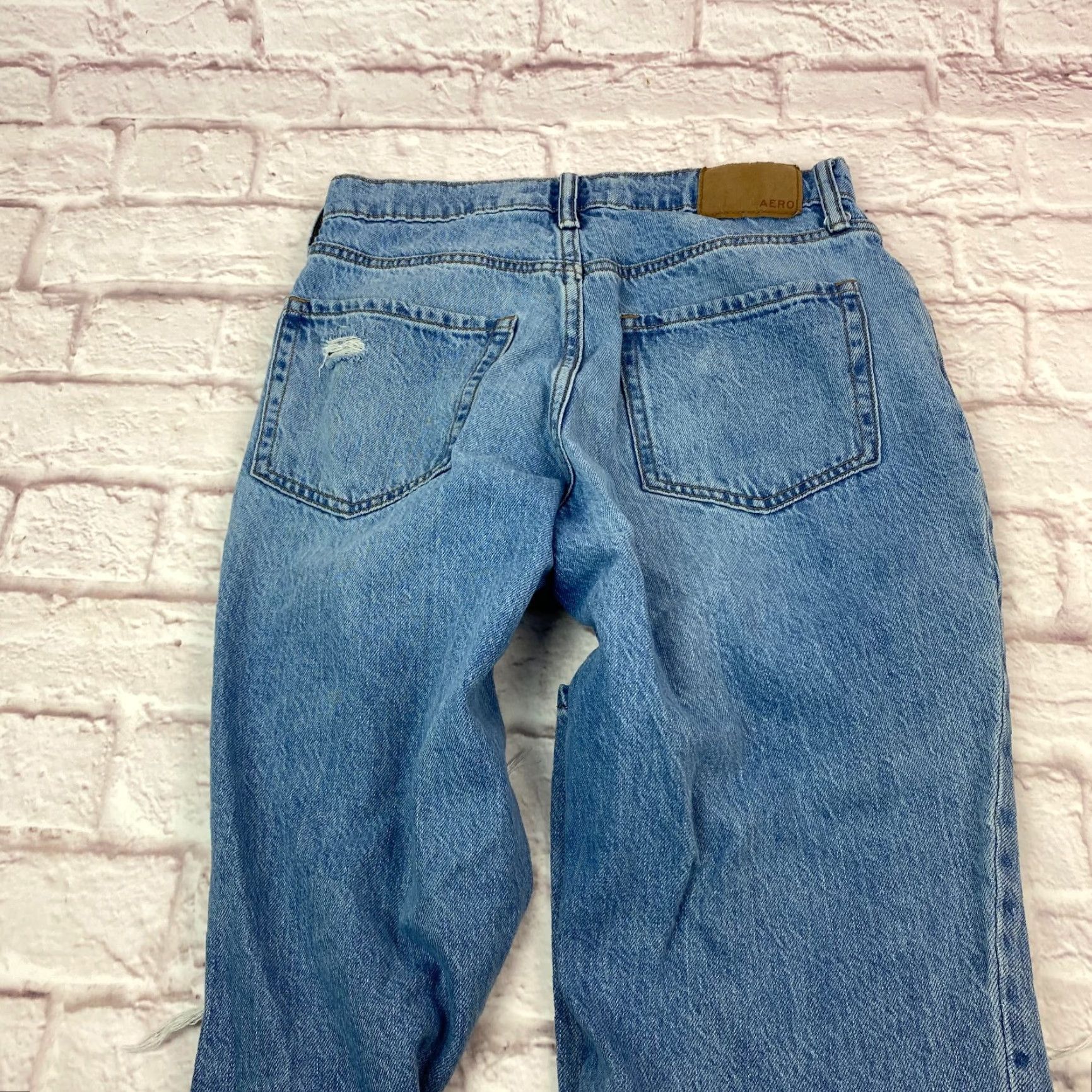 Vintage Aéropostale Mom Jeans Womens Size 2 High Rise Stretch Distressed Medium Wash Blue Denim Jeans Size 26" / US 2 / IT 38 - 3 Thumbnail