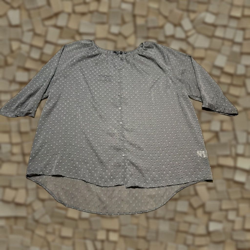 Apt. 9 APT. 9 Women's Gray Long Sleeve Button Up Crew Neck Lightweight Casual 2X Shirt Womens Size XXL / US 16-18 / IT 52-54 - 1 Thumbnail