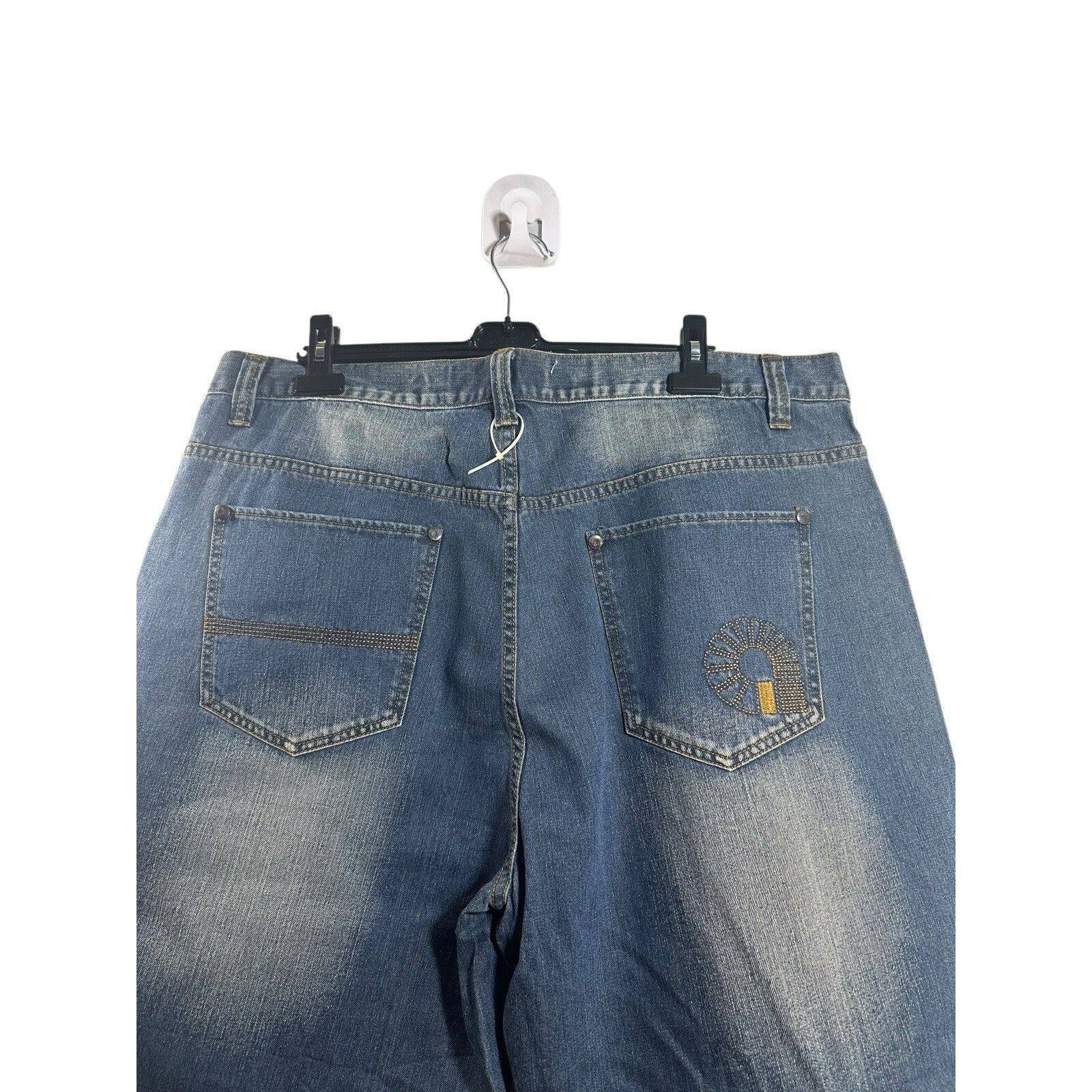 Akademiks Vintage Akademiks Jean Shorts Jorts Y2K Hip Hop Baggy Skater Size US 44 / EU 60 - 4 Thumbnail