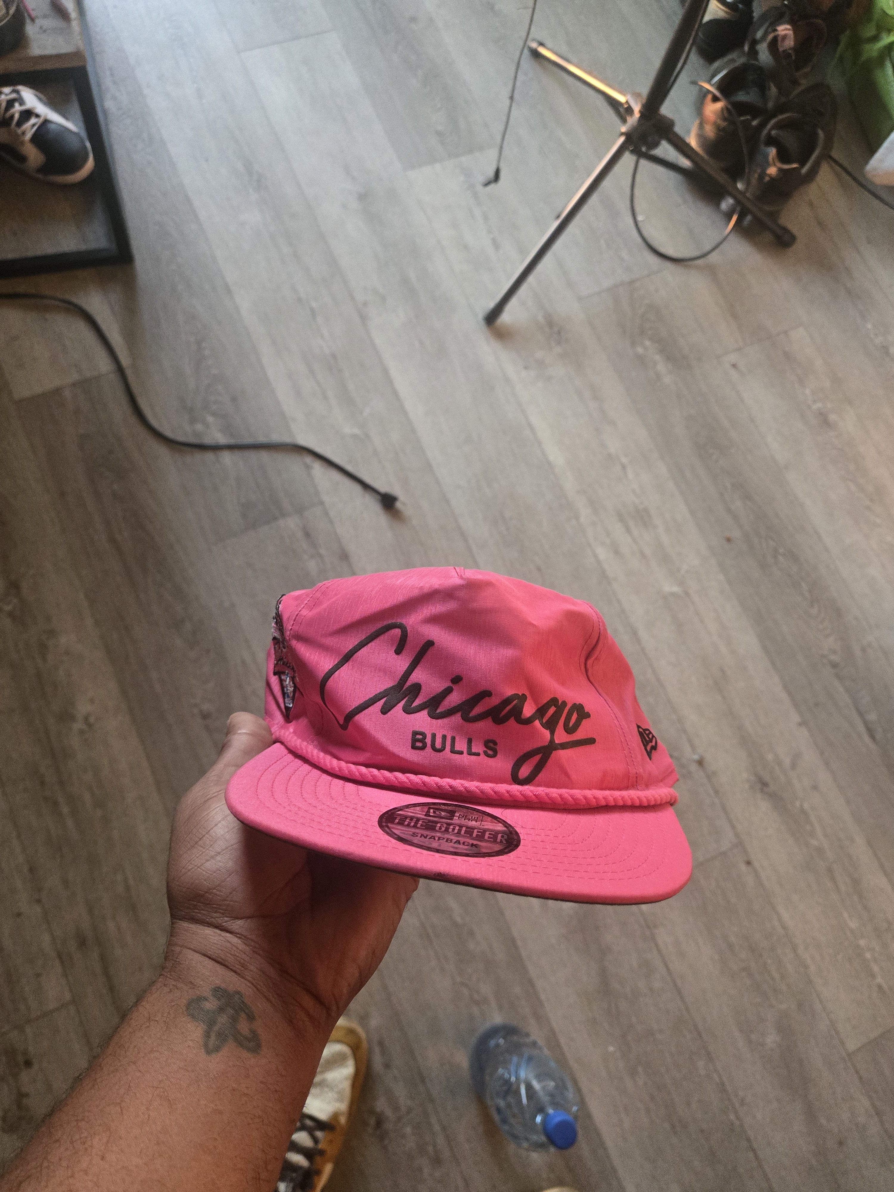 New Era Snap back pink Chicago Bulls hat Size ONE SIZE - 1 Preview