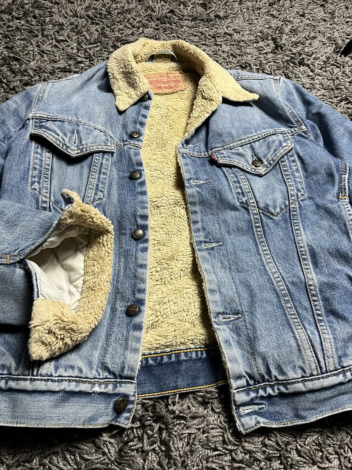 Levi's LEVIS VINTAGE Y2K FADED DENIM TRUCKER SHERPA JACKET Size US S / EU 44-46 / 1 - 2 Thumbnail