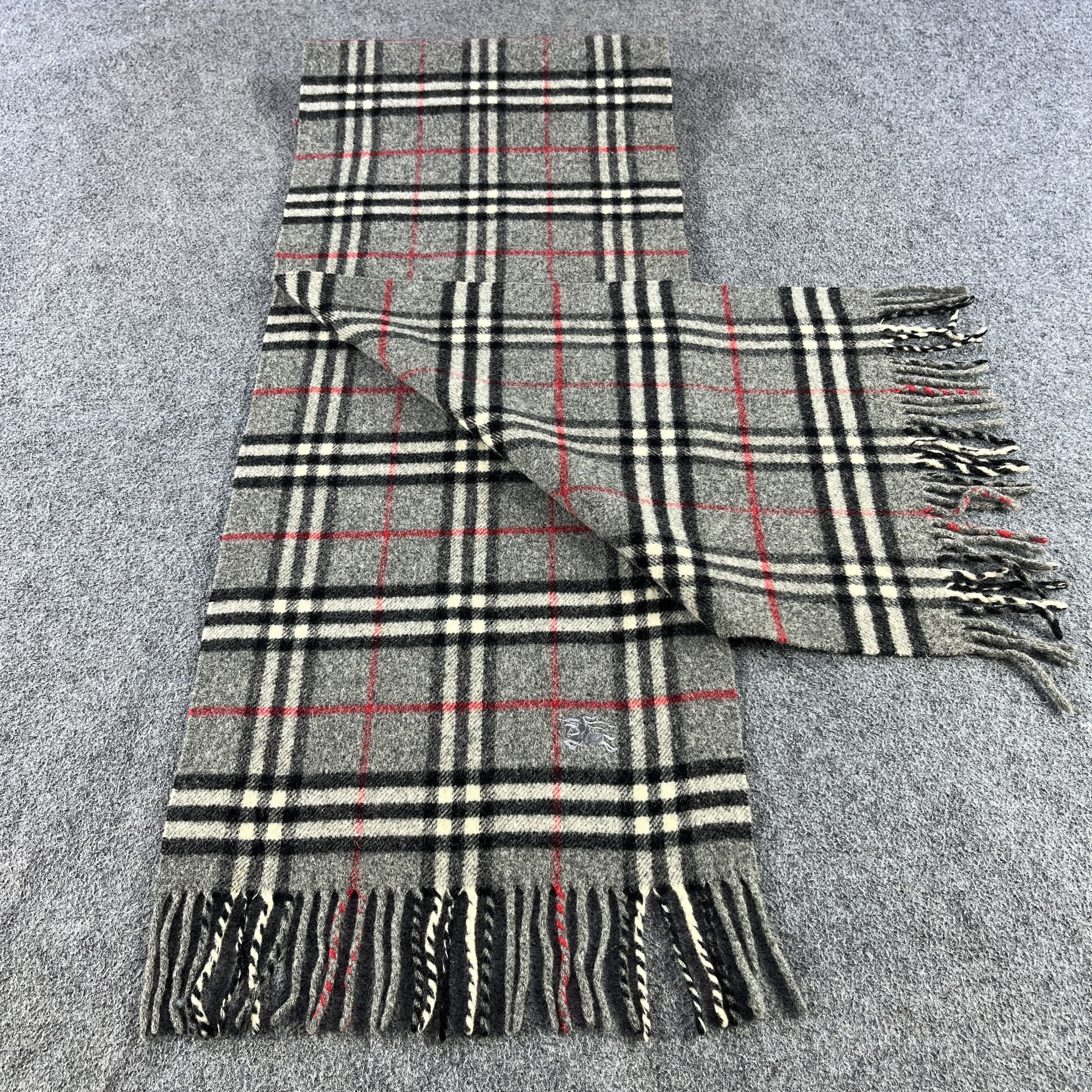 Burberry Burberry Scarf / Muffler / Neckwear T1403 Size ONE SIZE - 2 Thumbnail