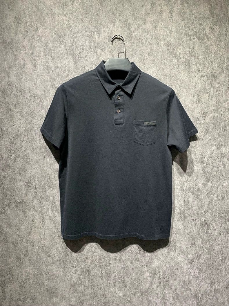Prada Prada Logo polo short sleeves 2501-Nextarrow Size US L / EU 52-54 / 3 - 1 Thumbnail