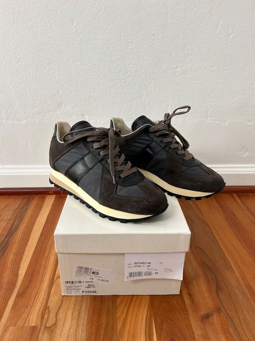 Maison Margiela MAISON MARGIELA Black Replica Runner Sneakers