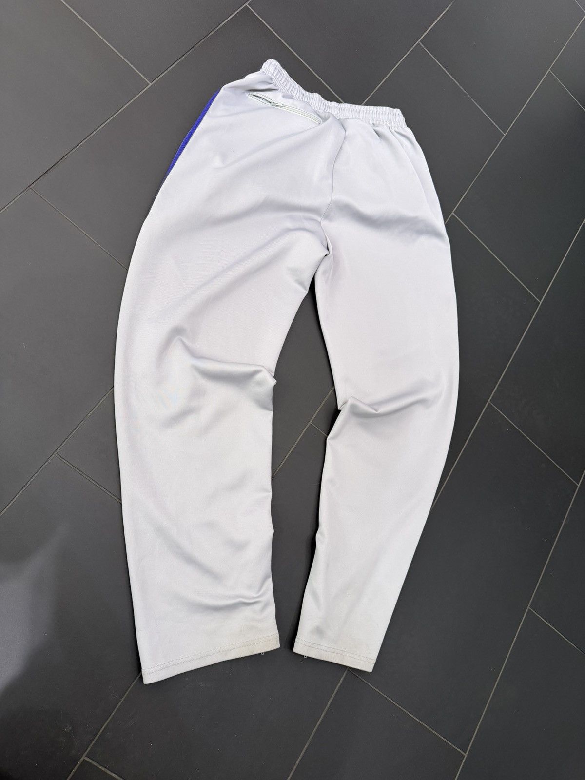 The GV Gallery GV Gallery Dad Sweats Raspberry Hills ‘Grey/Purple’ Size US 36 / EU 52 - 4 Thumbnail