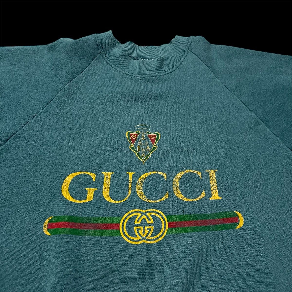 Vintage VINTAGE CREWNECK BOOTLEG LOGO GUCCI 90s Size L / US 10 / IT 46 - 2 Thumbnail