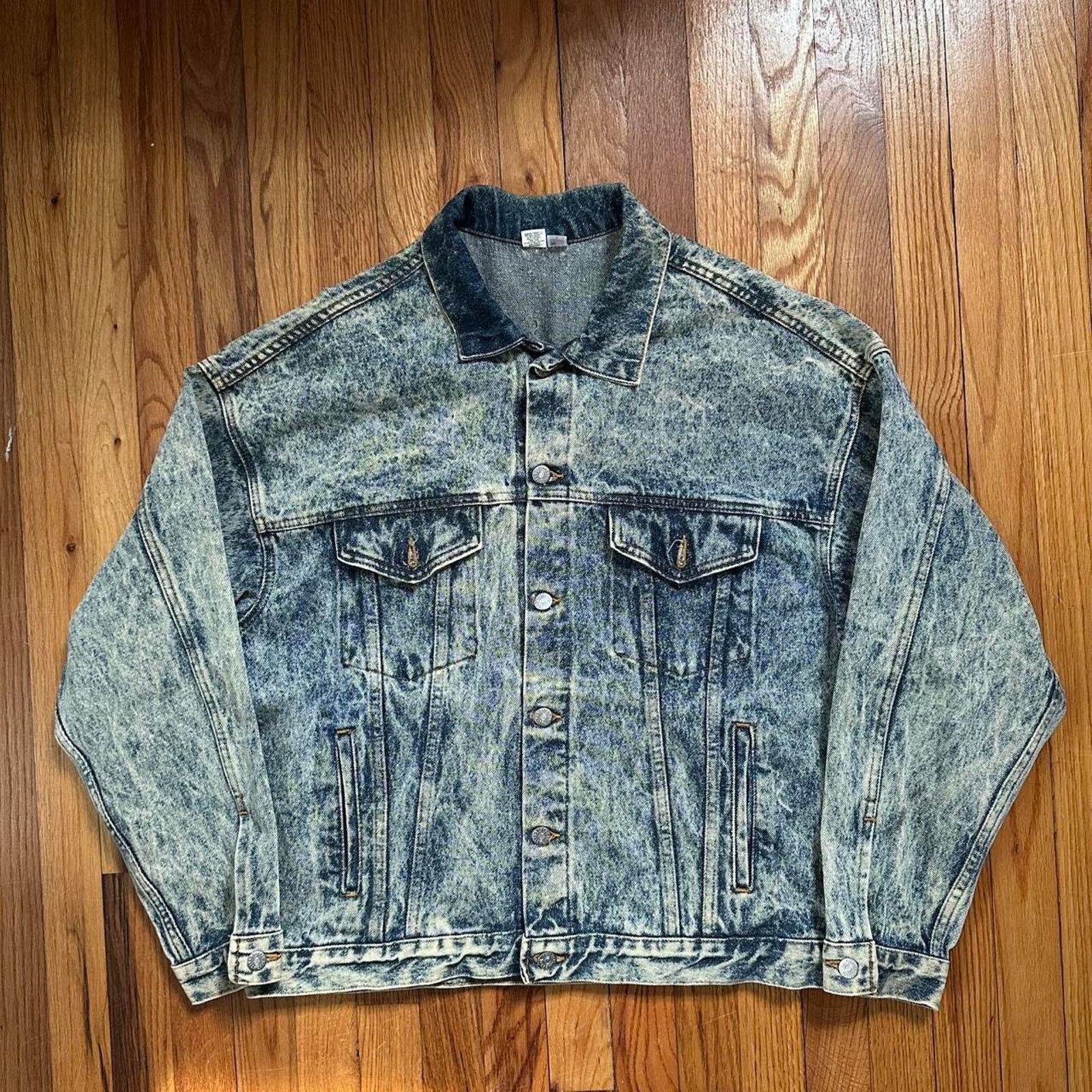 Vintage Acid Wash Denim Jacket Endangered Species Panda Embossed L Size US L / EU 52-54 / 3 - 2 Thumbnail