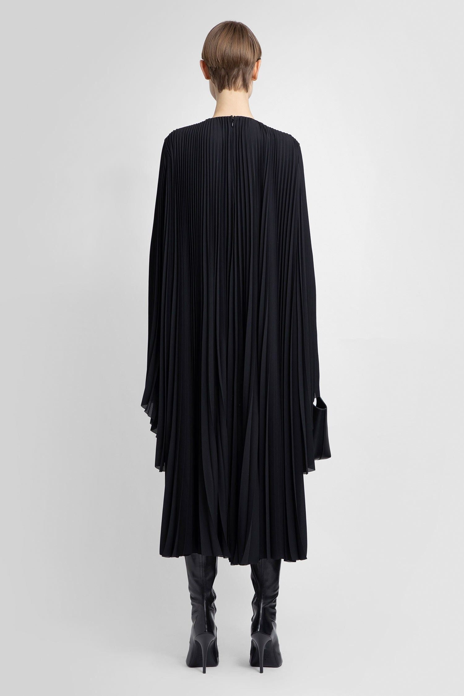 Balenciaga o1y0625 Pleated Midi Dress in Black Size S / US 4 / IT 40 - 3 Thumbnail