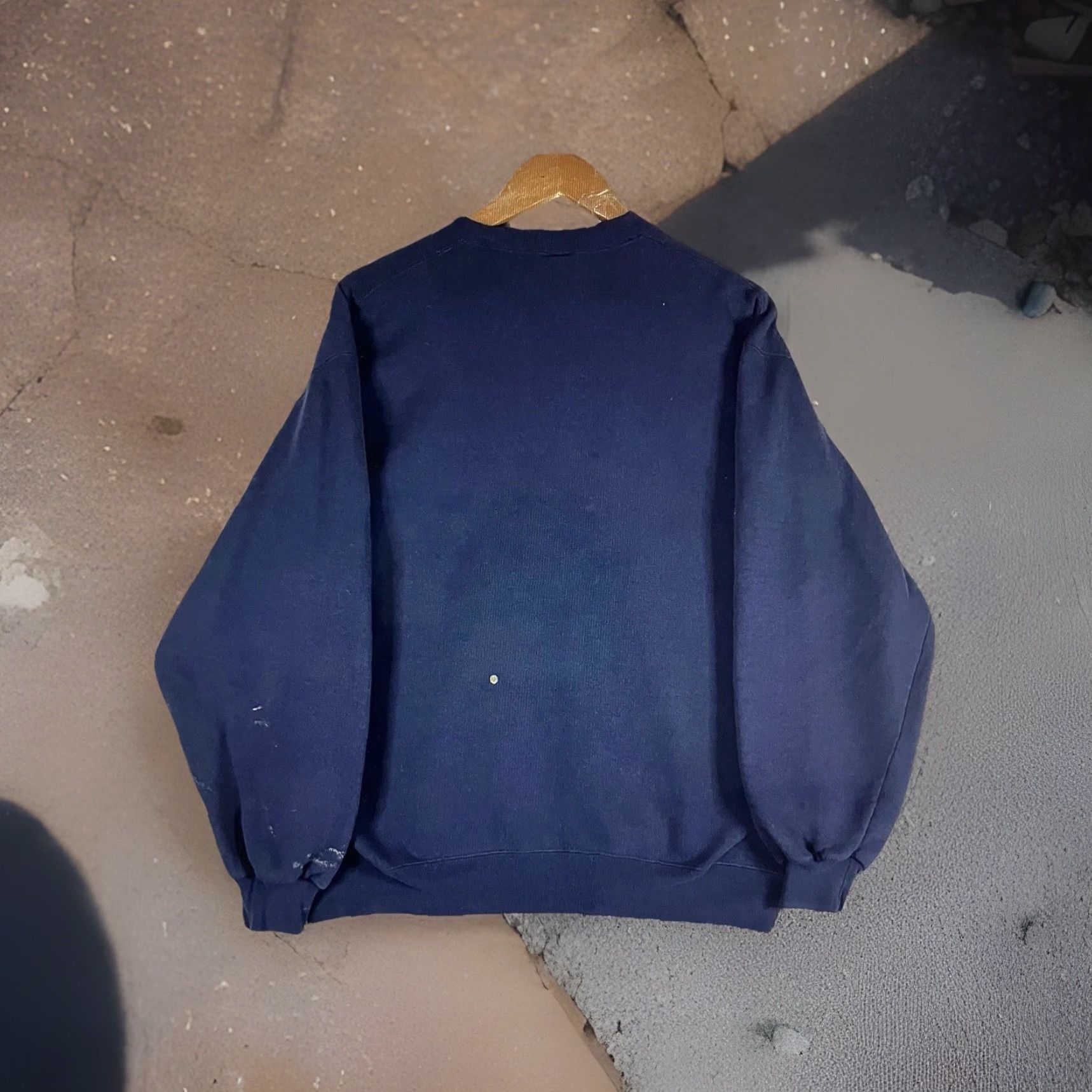 Russell Athletic VINTAGE Russell Athletic Sweatshirt Crew Neck 90s Mens XL Blue Sweatshirt Pullover Athletic Heavyweight Grunge Street Wear Logo Embroidered USA Size US XL / EU 56 / 4 - 2 Thumbnail