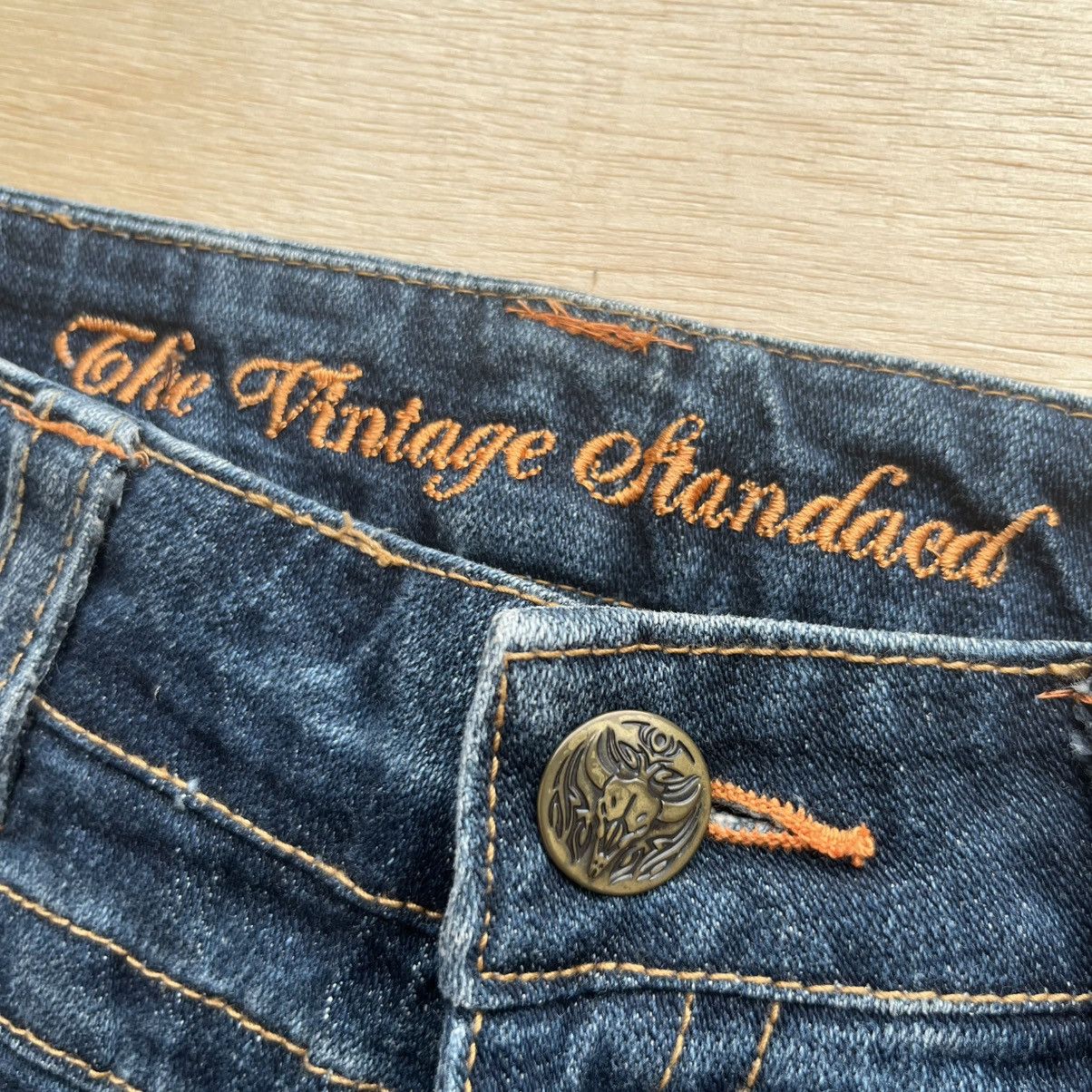 Hysteric Glamour 361 BOS THE COMGORTANLE WEAR DISTRESSED FLARE DENIM Size 28" / US 6 / IT 42 - 4 Thumbnail