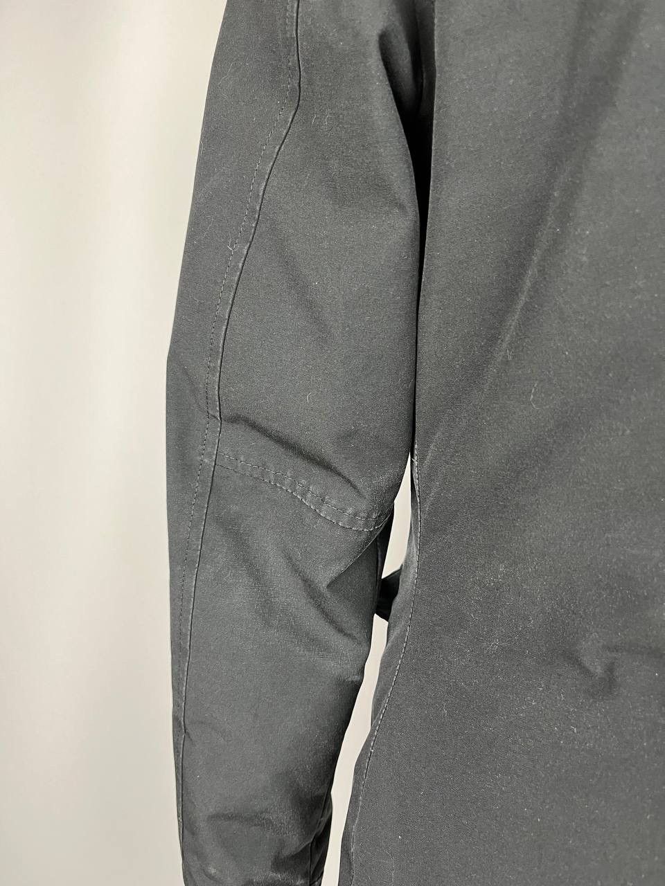 Canada Goose Canada Goose Women Black Down Jacket In USED CONDITION Size M / US 6-8 / IT 42-44 - 12 Thumbnail