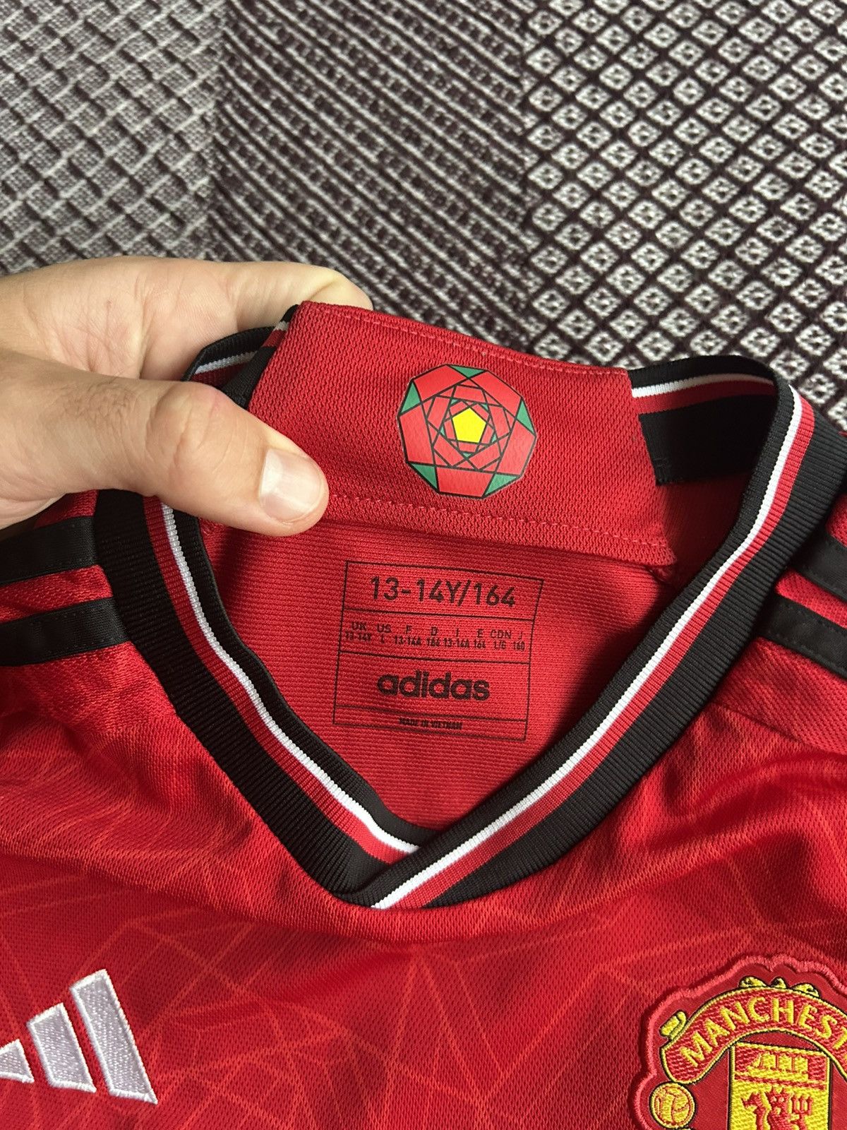 Adidas Adidas Manchester United 164cm 13-14Y Sports Football Jersey Size US XS / EU 42 / 0 - 6 Thumbnail