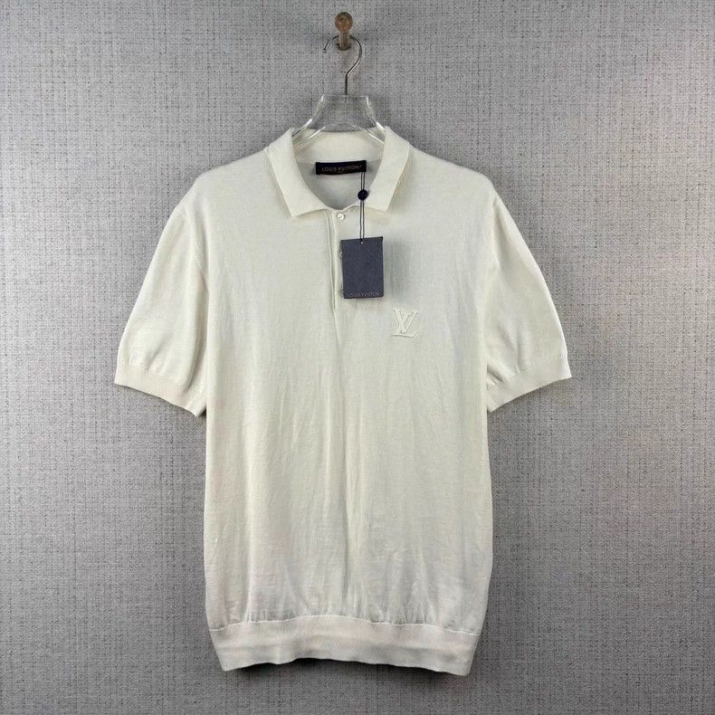 Louis Vuitton Louis Vuitton SS24 Solid Button Pullover Knitted Short Sle Size US XXL / EU 58 / 5 - 1 Thumbnail