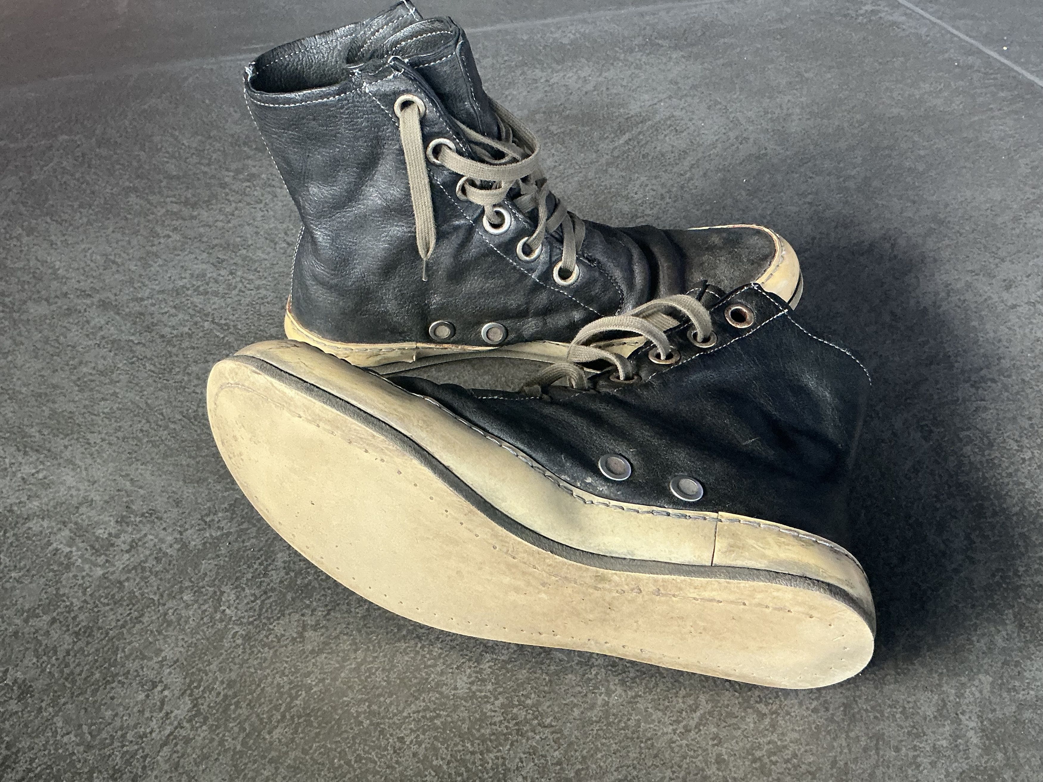 A1923 Distressed high top leather sneaker Size US 10 / EU 43 - 4 Thumbnail