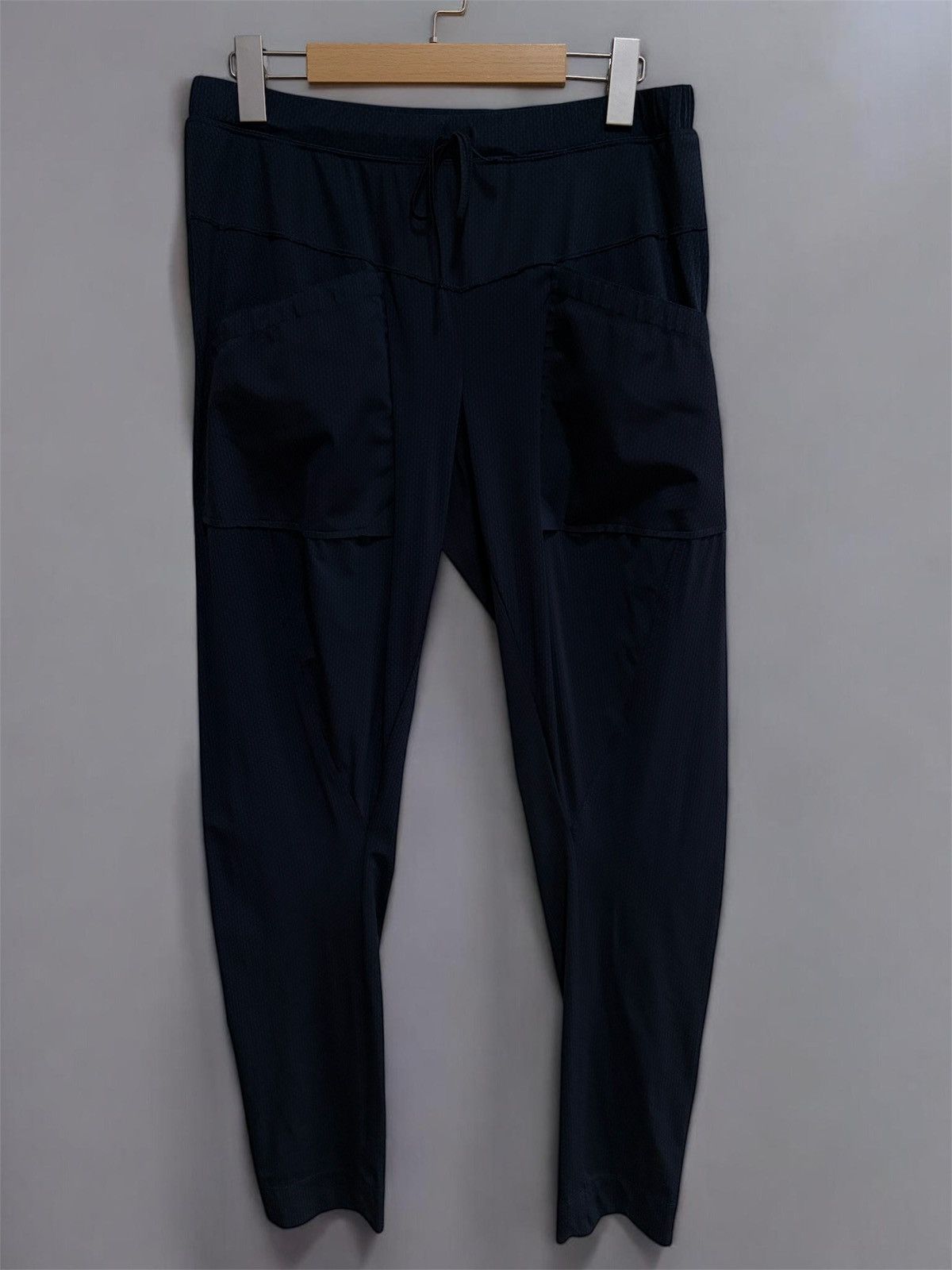 Marithe + Francois Girbaud Marithe Francois Girbaud Black Drawstring Tech Pants FR40 Size 28" / US 6 / IT 42 - 1 Thumbnail
