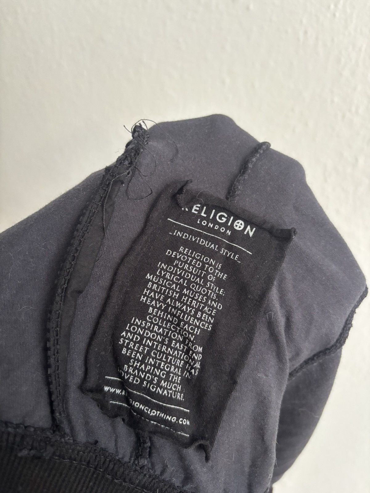 Other Religion We live in black T Shirt Skull Over Print Size L Size US M / EU 48-50 / 2 - 10 Thumbnail