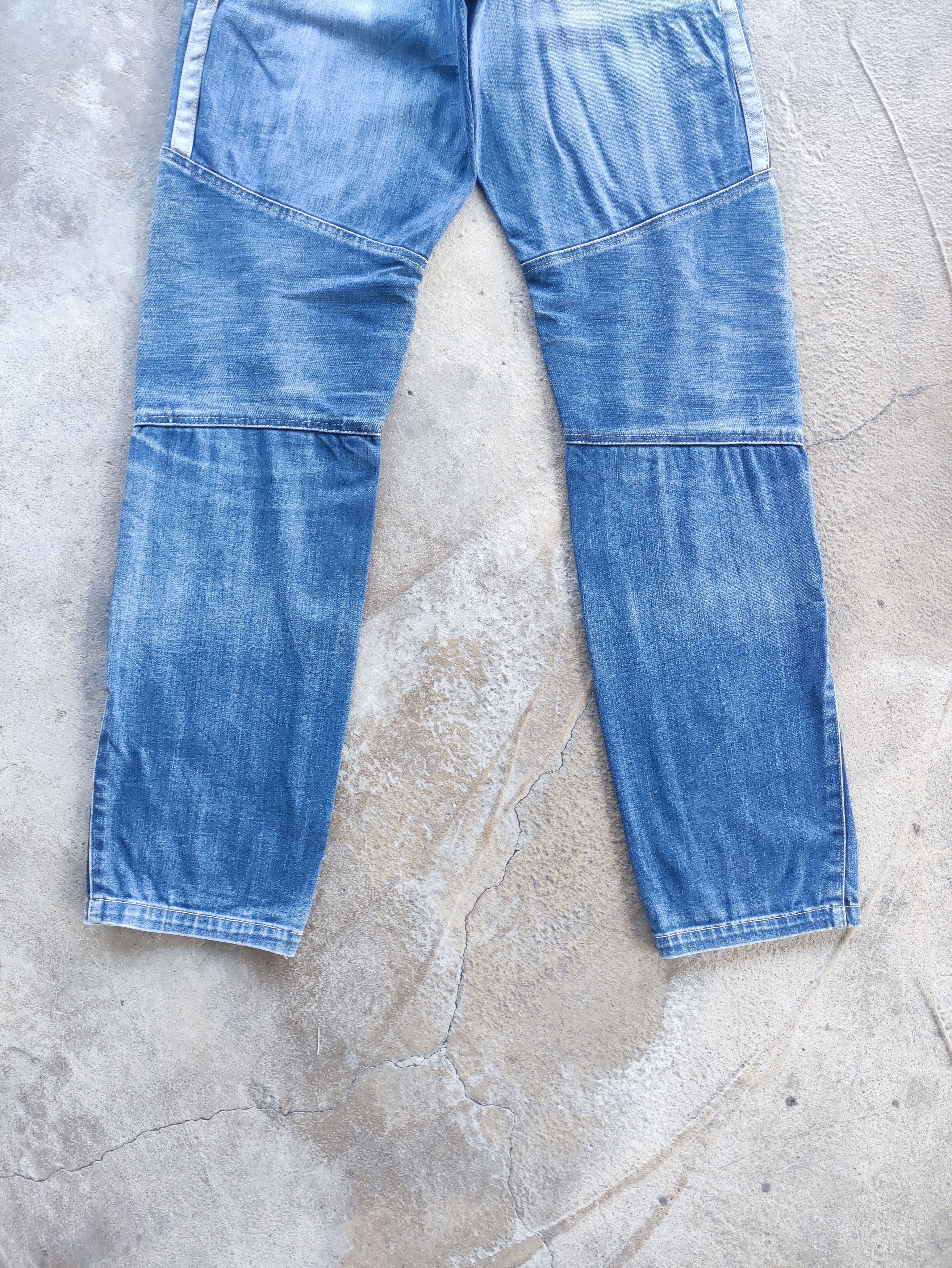Japanese Brand × Jean × Vintage W31 Vintage Japanese Cargo Denim Distressed Faded Pants Size US 33 - 10 Thumbnail
