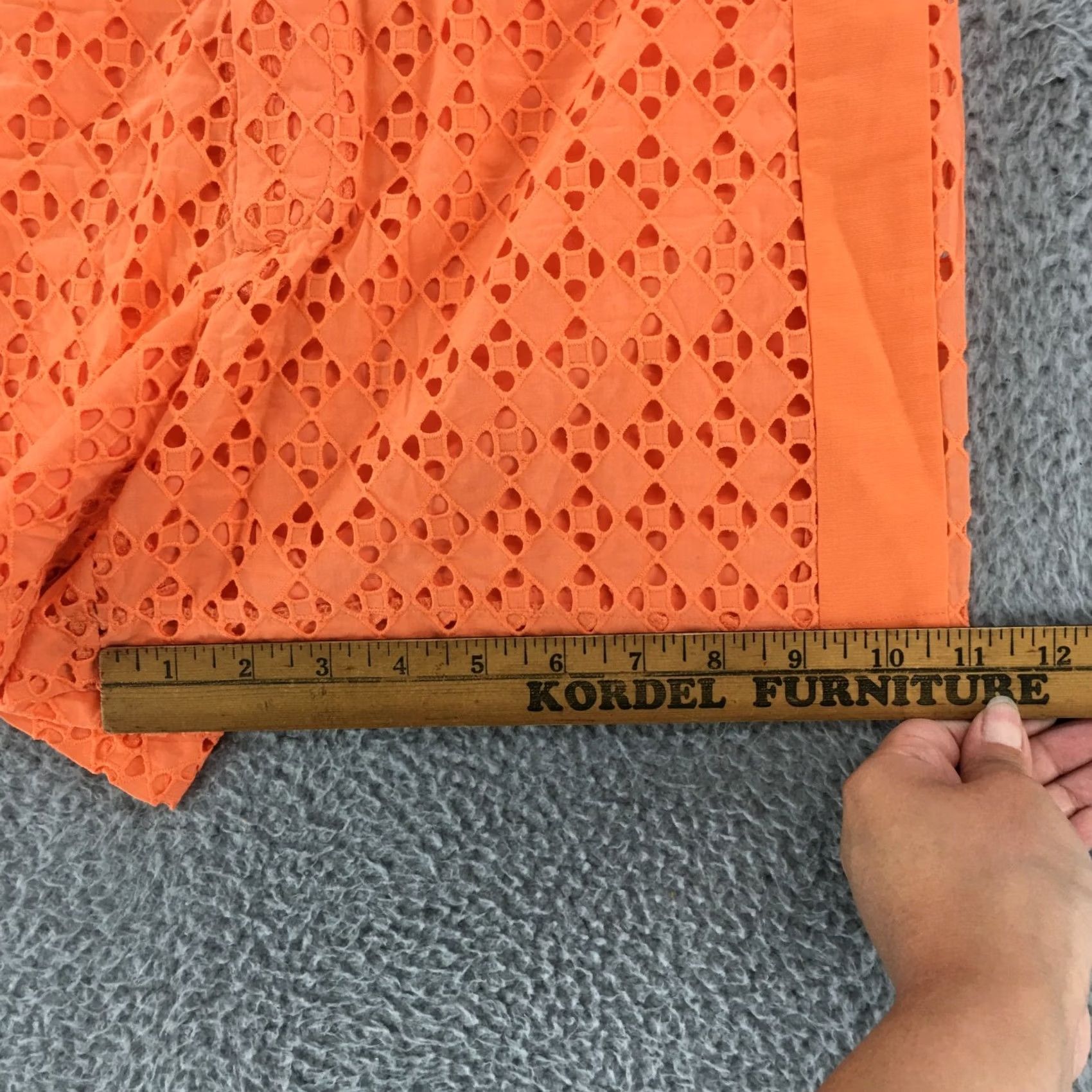Calvin Klein Calvin Klein Eyelet Chino Shorts Womens 4 Orange Mid Rise Zip Fly Casual Size 27" / US 4 / IT 40 - 4 Thumbnail