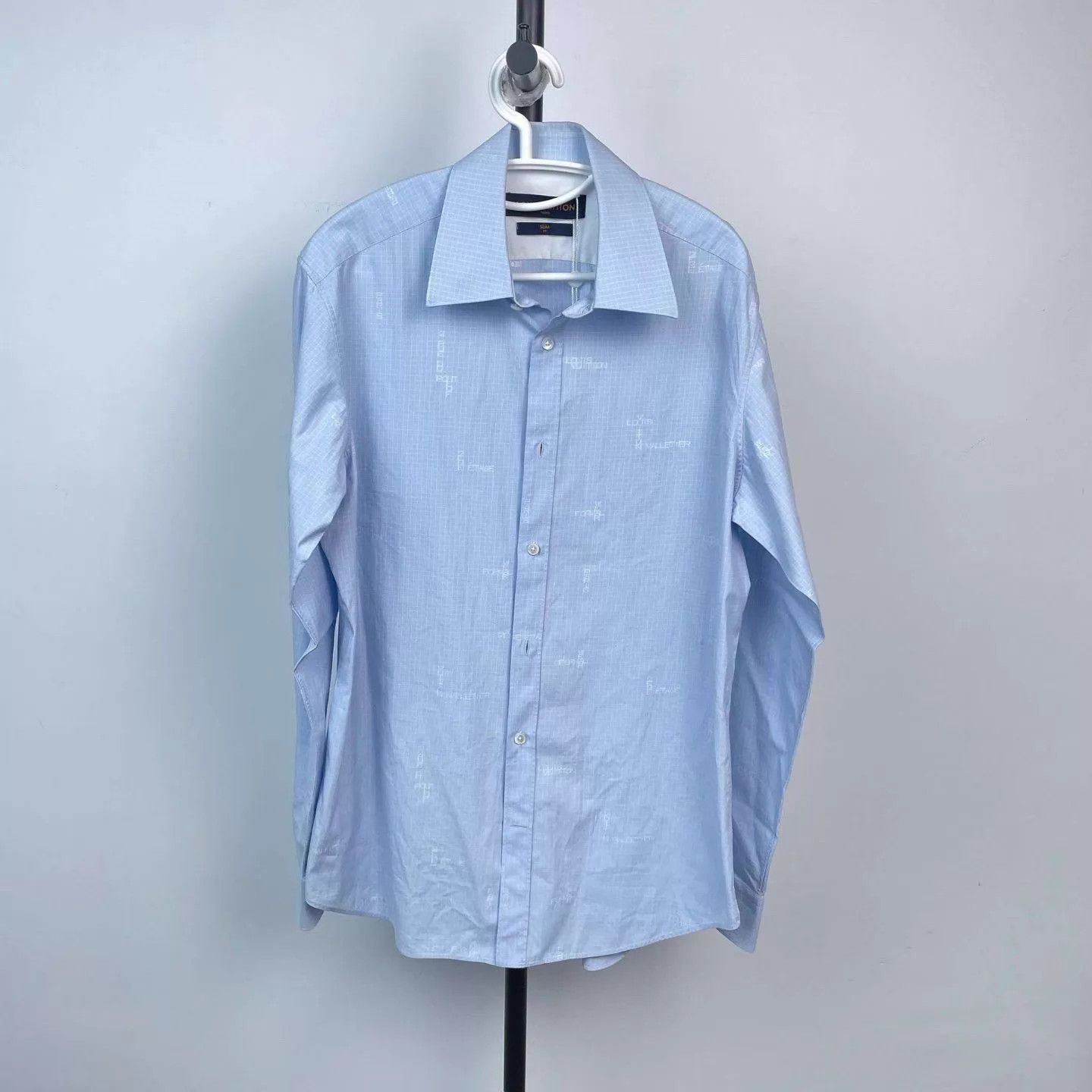 Louis Vuitton Men's Louis Vuitton Shirt 41 L Size L / US 10 / IT 46 - 1 Thumbnail