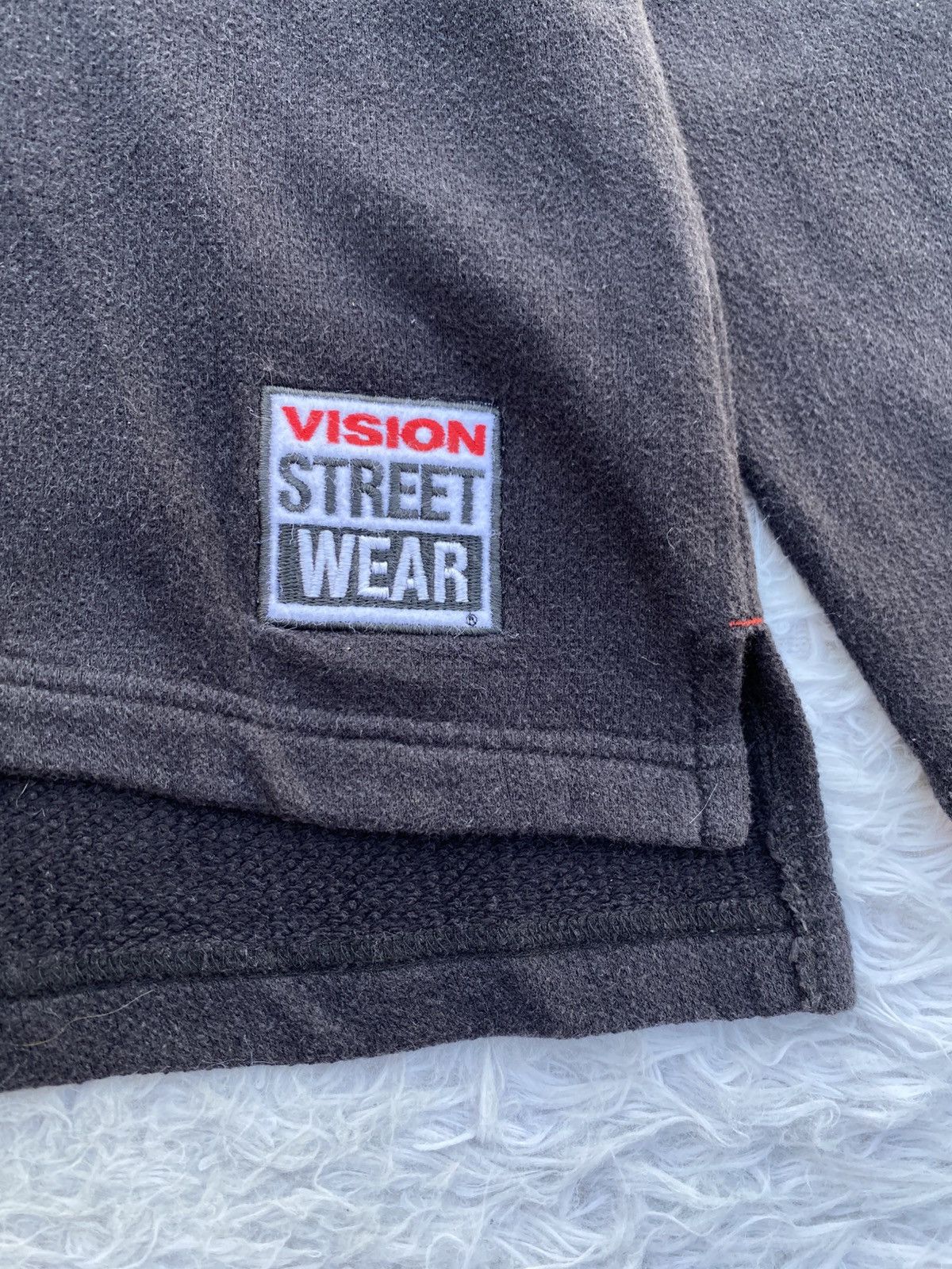 Vision Streetwear Rare Vintage 90s Vision Streetwear V Neck Sweatshirt Size US XL / EU 56 / 4 - 13 Thumbnail