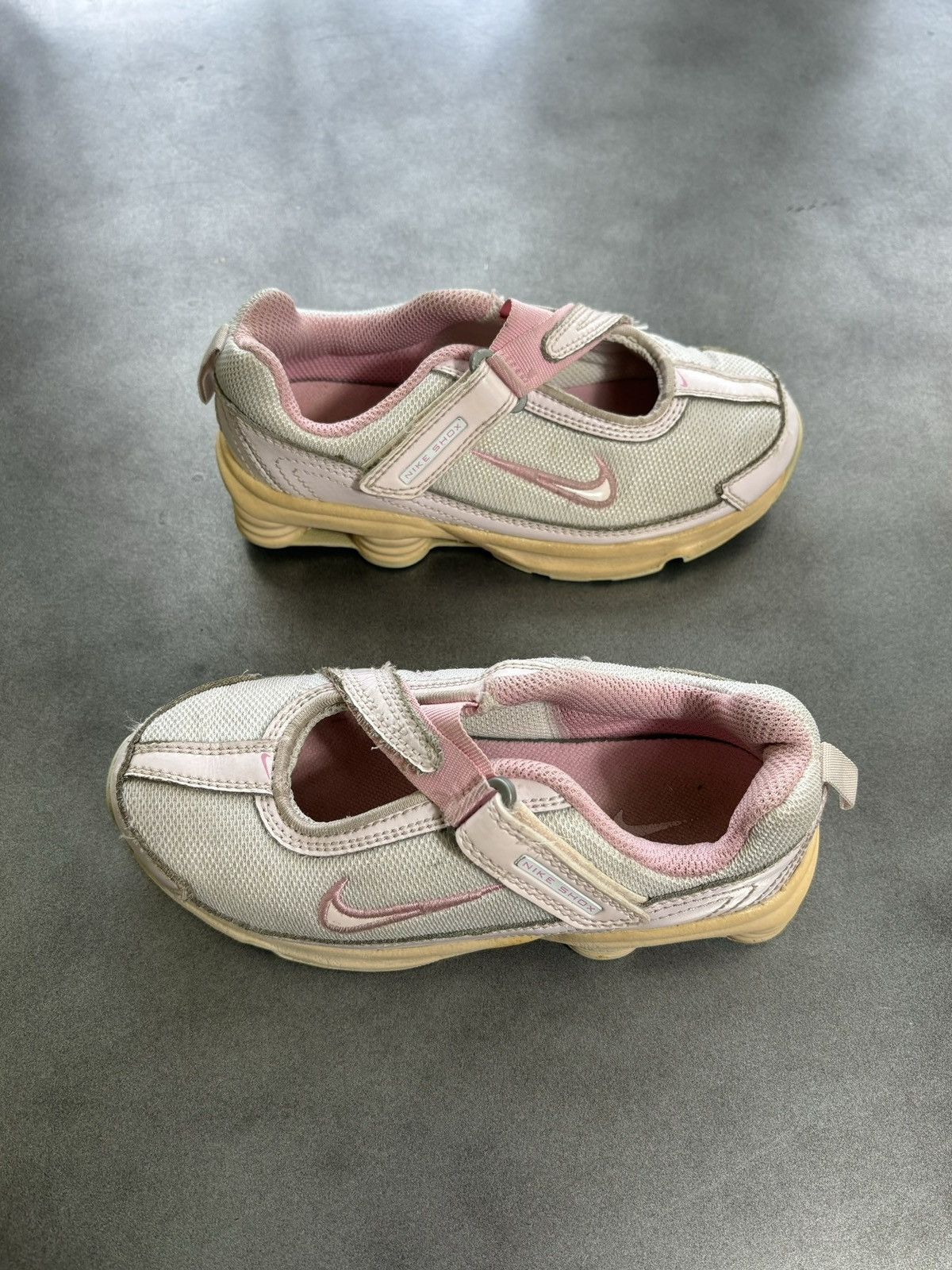 Nike × Vintage 2008 Nike Shox Mary Jane 354945-161 Childrens 12C Baby Shoes Size US 4 / IT 34 - 16 Thumbnail