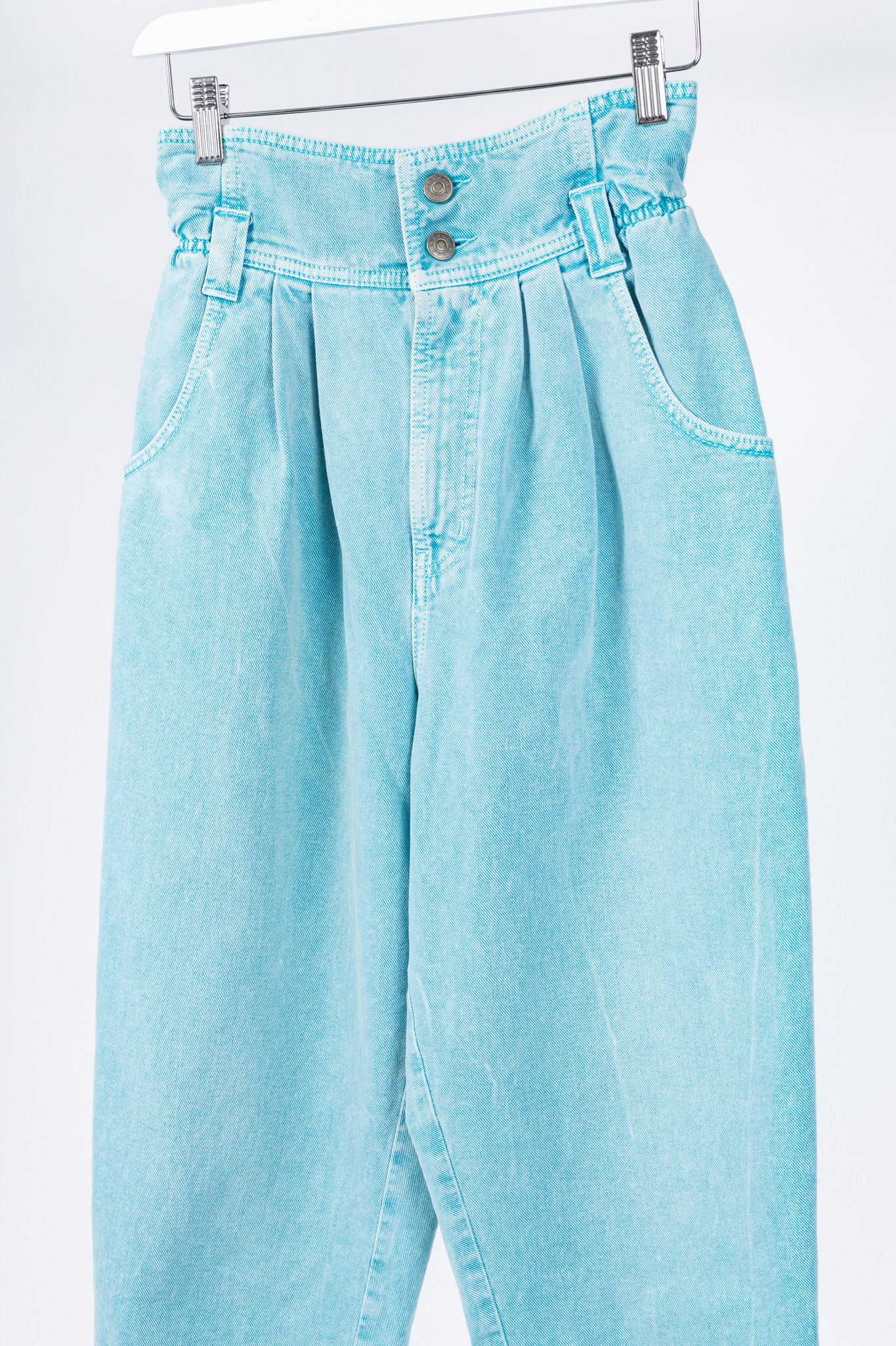 Gucci Gucci PF/19 Embroidered Cherry Tapered Paperbag-Waist Jeans Size 25" / US 0 / IT 36 - 3 Thumbnail