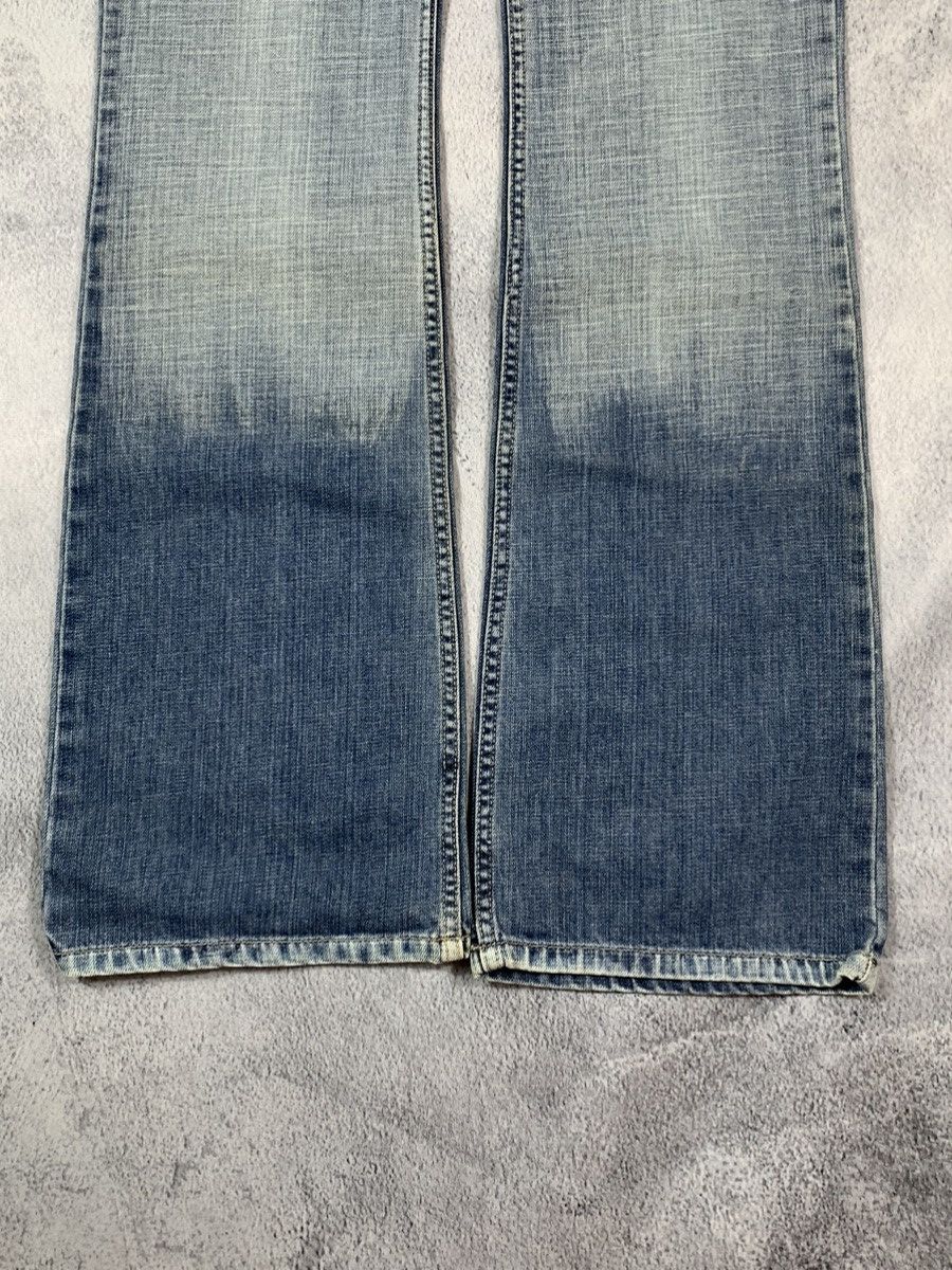 Japanese Brand × Vintage Vintage Y2K Japanese flared faded jeans denim size 25 Size 25" / US 0 / IT 36 - 7 Thumbnail