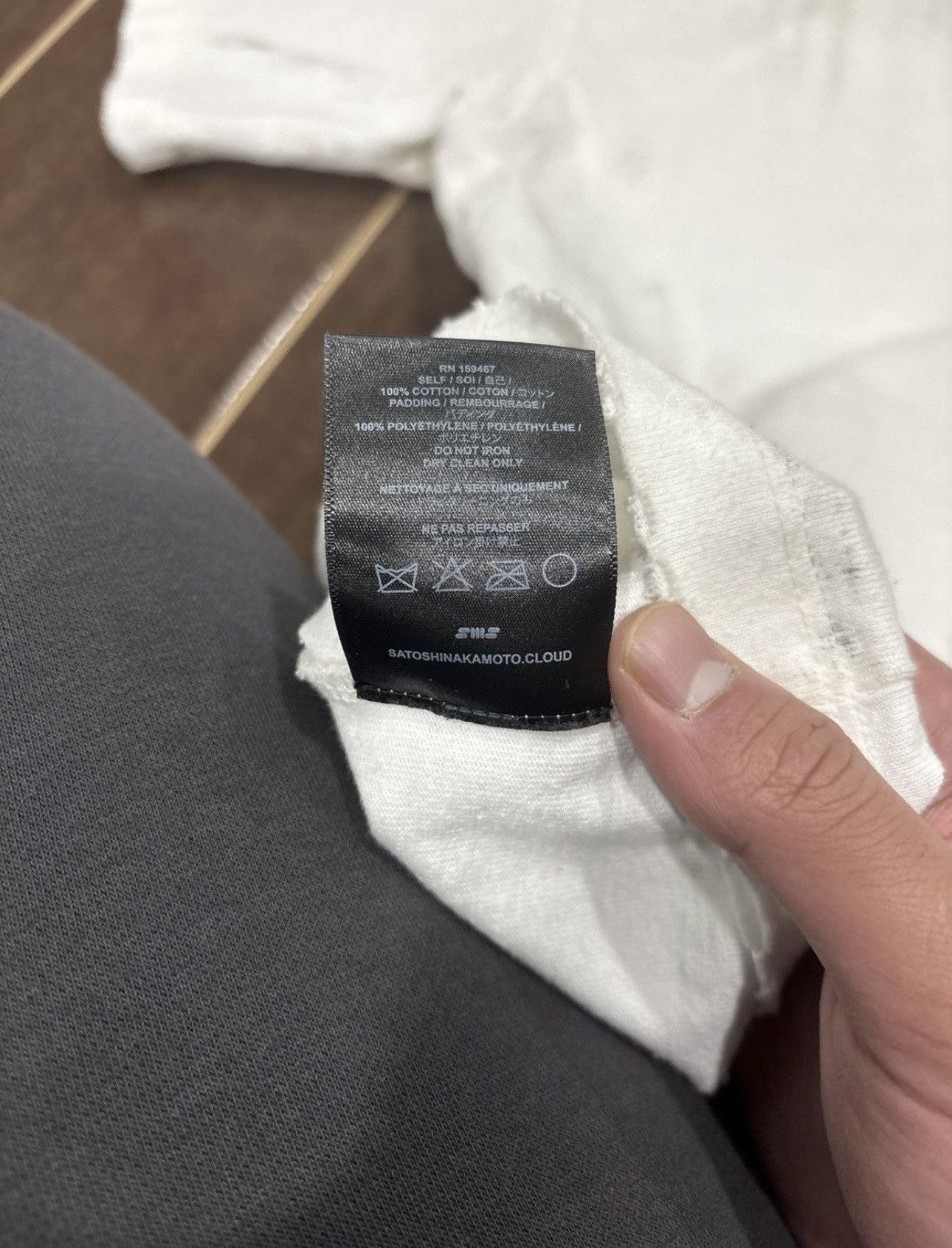 Satoshi Nakamoto SATOSHI NAKAMOTO DESTROYED LUKE TEE Size US M / EU 48-50 / 2 - 6 Thumbnail