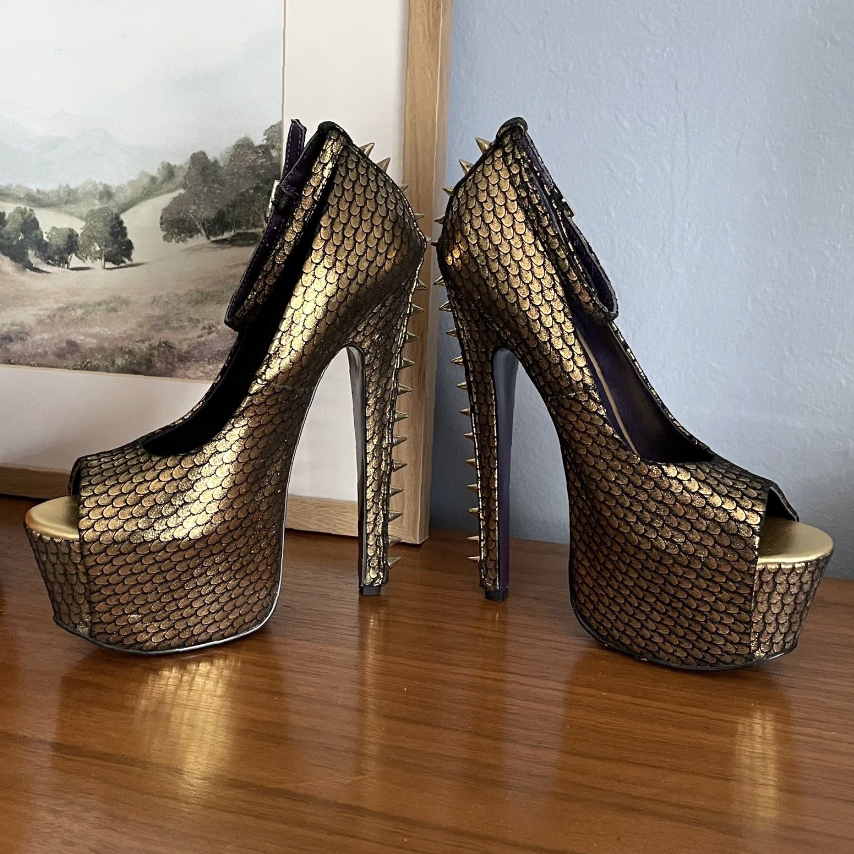 Vintage London Trash Citro Gold Metallic Studded Spikes Leather Platform Heels Size 6 Size US 6 / IT 36 - 4 Thumbnail