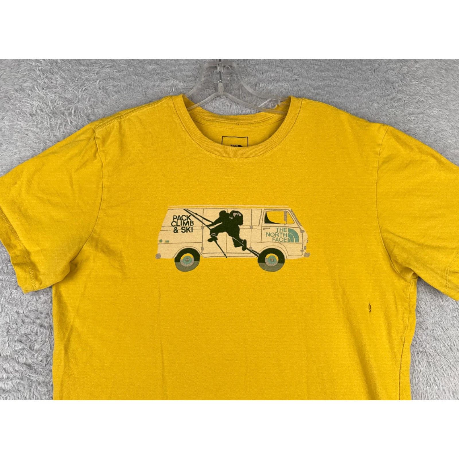 The North Face The North Face Shirt Men Medium Yellow Short Sleeve Outdoor T-Shirt 100% Cotton Breathable Size US M / EU 48-50 / 2 - 4 Thumbnail