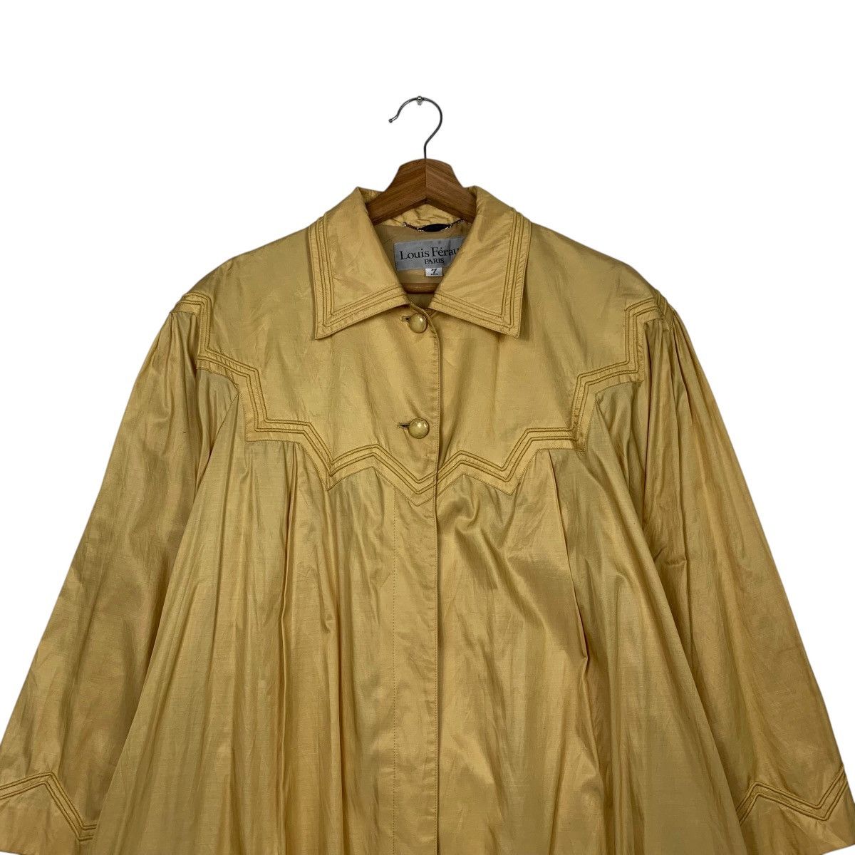 Louis Feraud 90’s LOUIS FERAUD Light Overcoat Jacket #2351-C105 Size L / US 10 / IT 46 - 2 Thumbnail