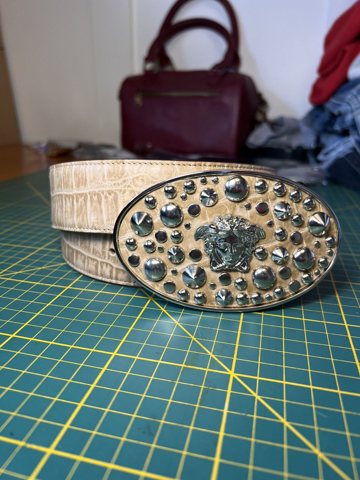 Versace Versace jumbo studded medusa buckle crocodile leather belt Size ONE SIZE - 3 Thumbnail