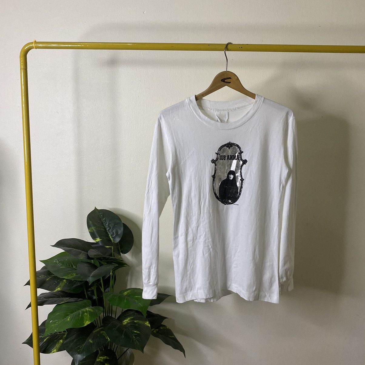 Designer × Vintage Vintage 1990s Anna Sui Designer LS Tee Made in USA Size US S / EU 44-46 / 1 - 1 Thumbnail