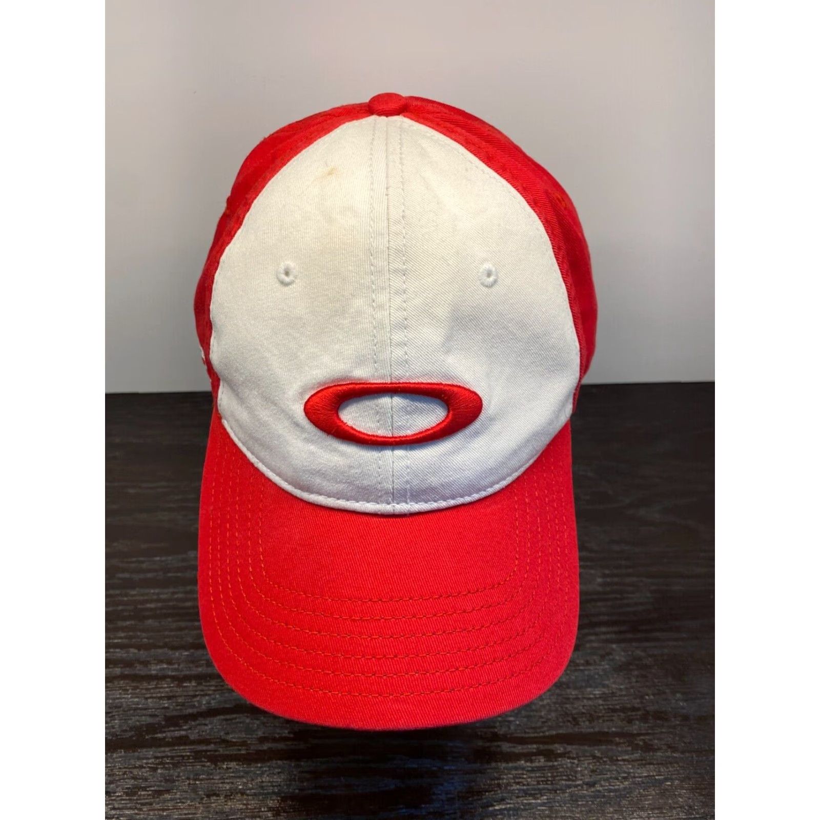 Oakley Oakley Hat Cap Mens One Size Red Twill Adjustable Logo Strapback Baseball Cap Size ONE SIZE - 2 Thumbnail