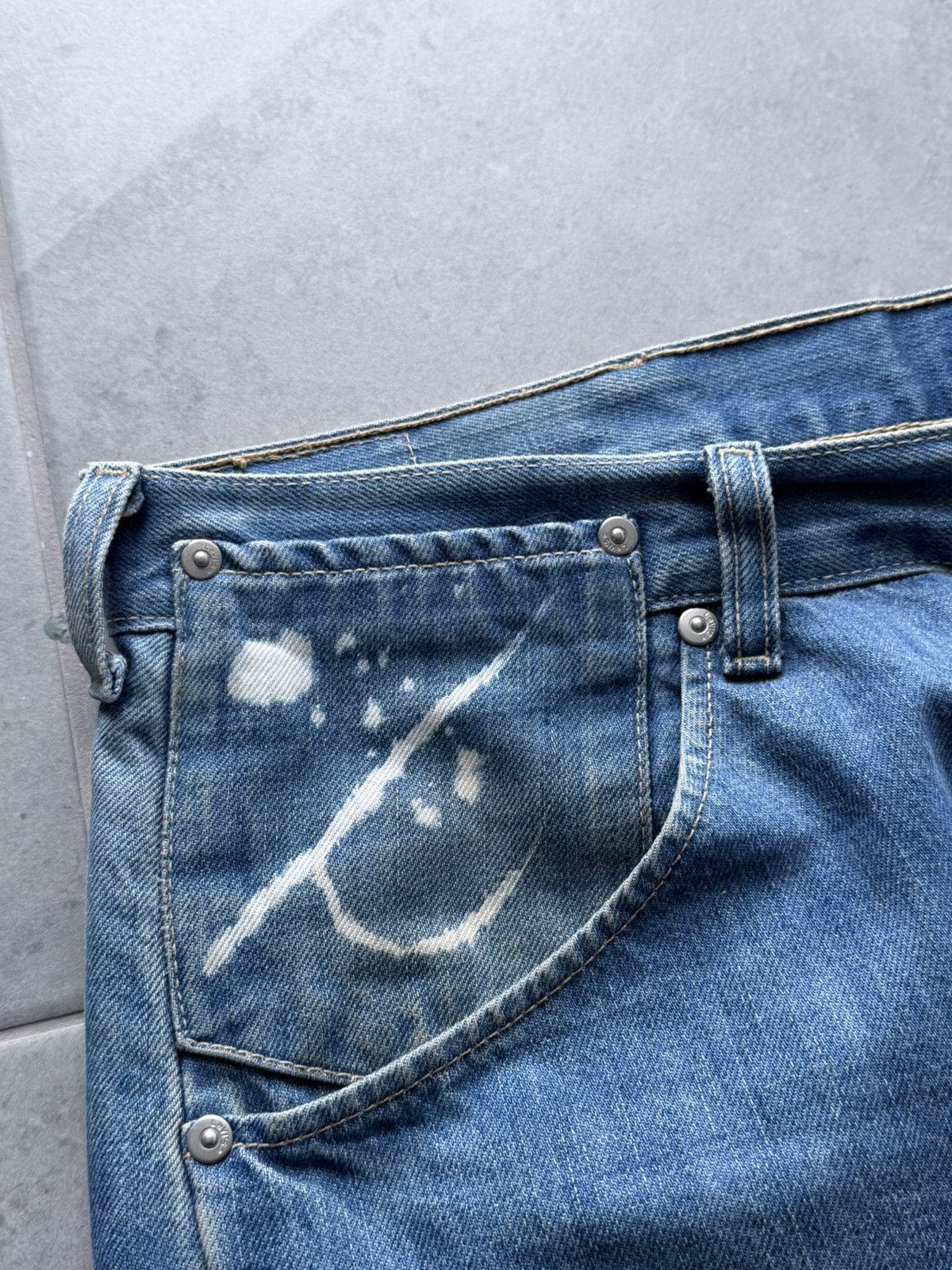 Levi's 2000s Levis Engineered Buckle Back Twisted Washed Jeans Size US 32 / EU 48 - 9 Thumbnail