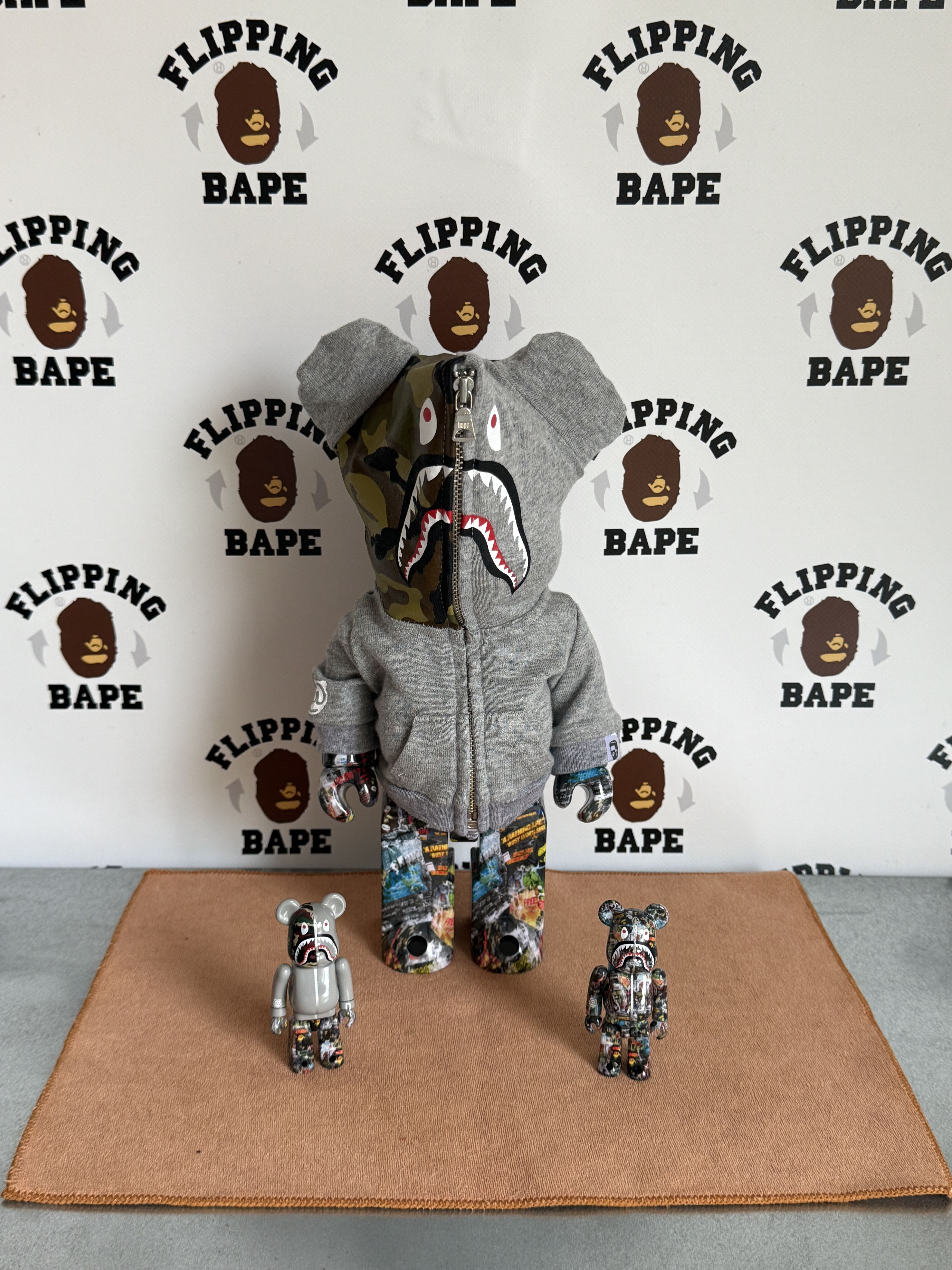Bape BAPE X MEDICOM LEGACY CAMO SHARK BE@RBRICK 100%&400% Size ONE SIZE - 2 Thumbnail