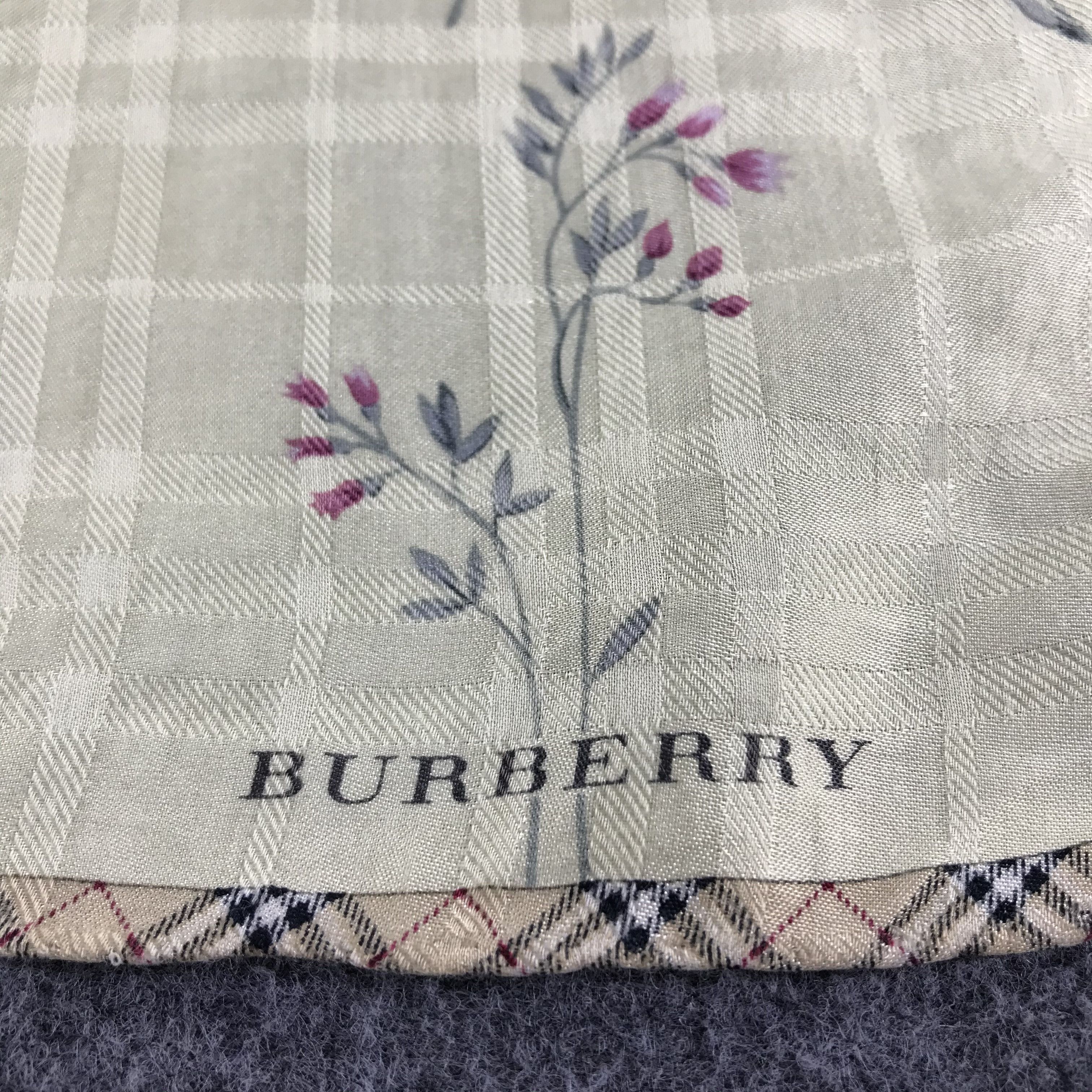 Burberry Burberry Handkerchief Neckerchief Bandana H238 Size ONE SIZE - 5 Thumbnail