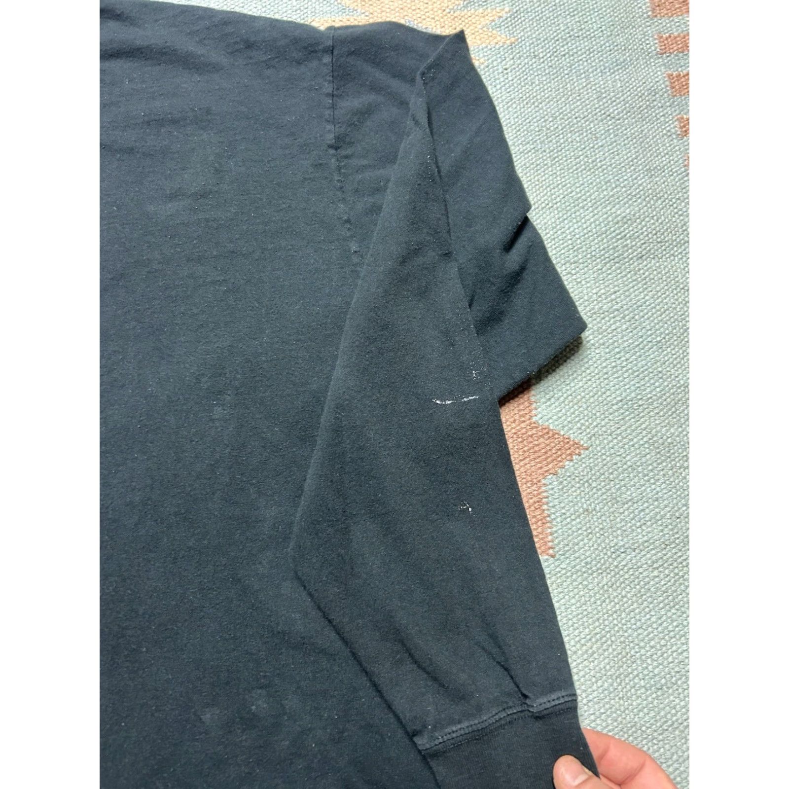 Old Navy VINTAGE long sleeve t shirt motel no vacancy neon graphic black y2k men’s medium Size US M / EU 48-50 / 2 - 5 Thumbnail