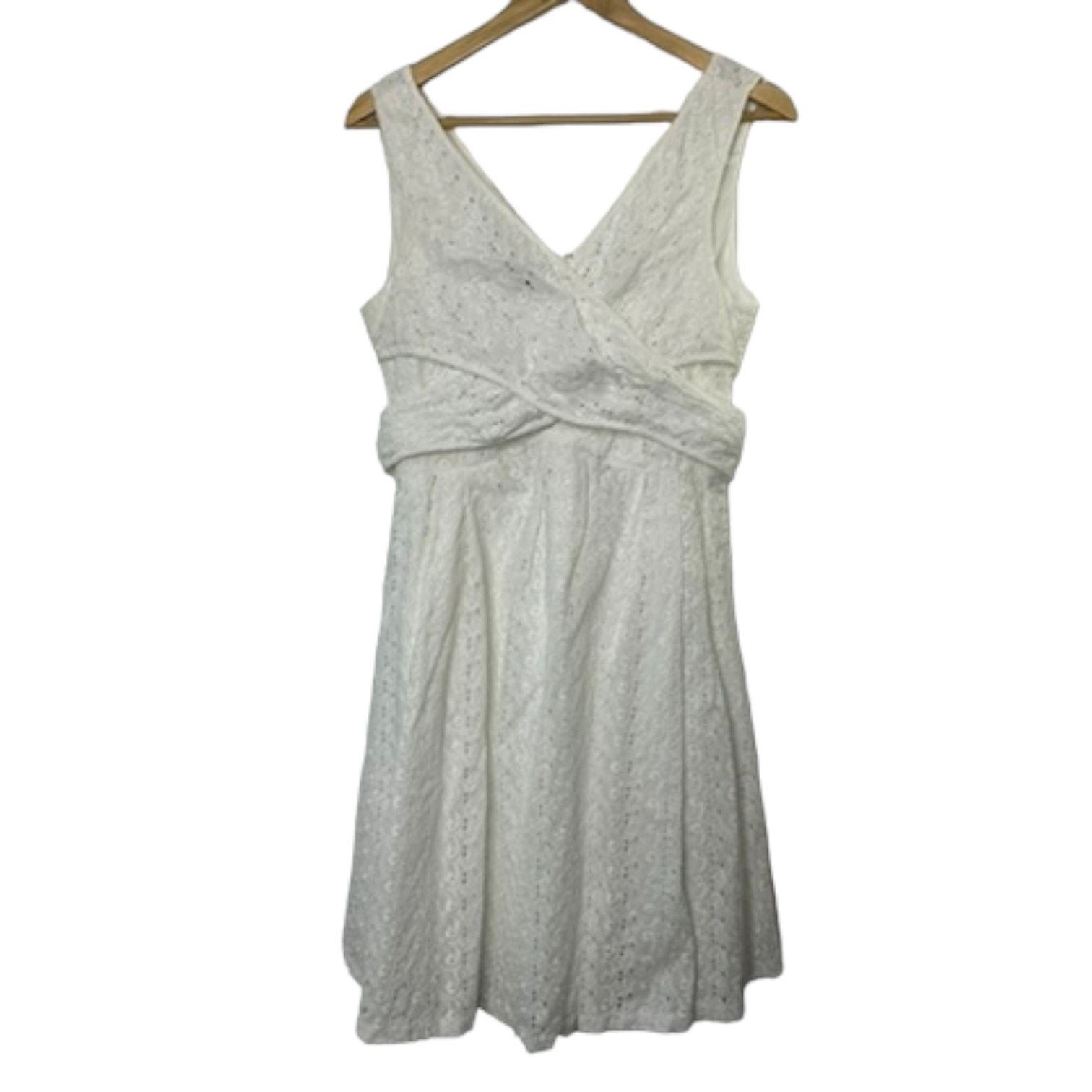 Nine West Nine West White Eyelet Surplice Fit & Flare Dress 12 Size XL / US 12-14 / IT 48-50 - 1 Thumbnail