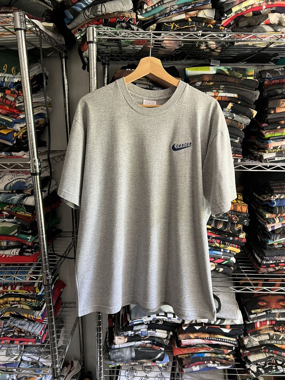 Mexicana 90s Nike Cancun Bootleg Souvenir Tee Size US XL / EU 56 / 4 - 3 Thumbnail