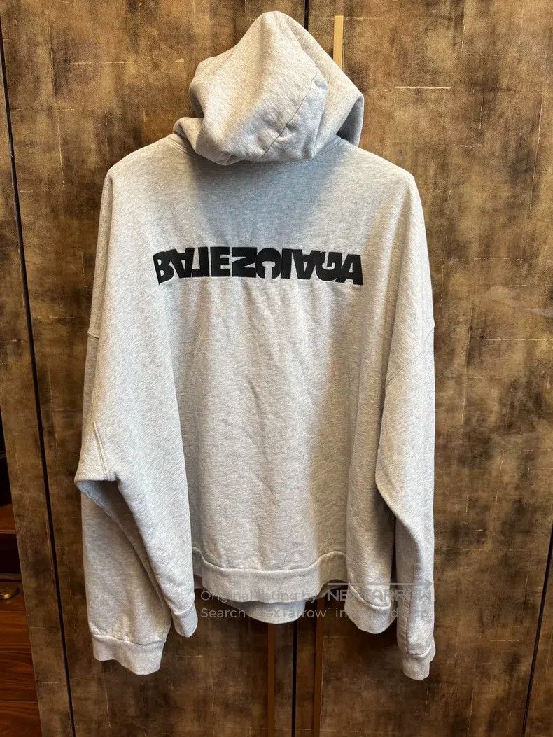 Balenciaga Balenciaga Sweatshirt Size US S / EU 44-46 / 1 - 1 Thumbnail