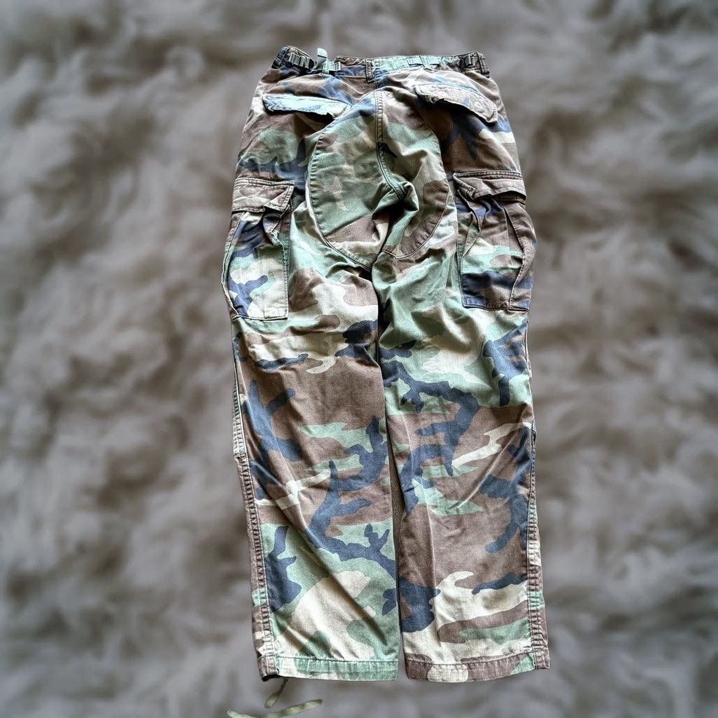 Vintage Y2K Army Camo Cargo Pants Mens 30x28 Woodland Adjustable Waist Drawstring Baggy Size US 30 / EU 46 - 1 Thumbnail