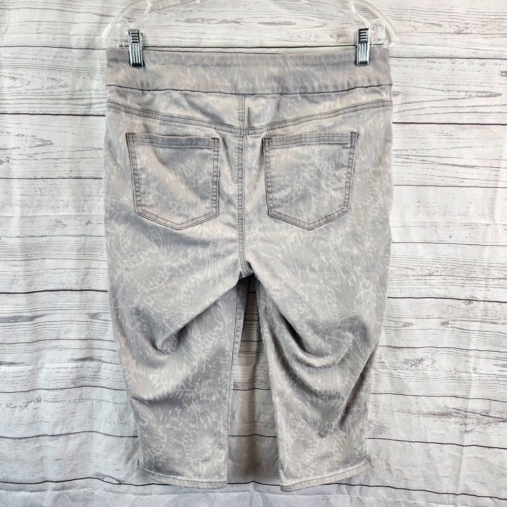 Vintage Chico's Womens Jegging Capri Jeans Sz 8 Gray Pull On Mid Rise Cotton Blend Denim Size 30" / US 8 / IT 44 - 3 Thumbnail