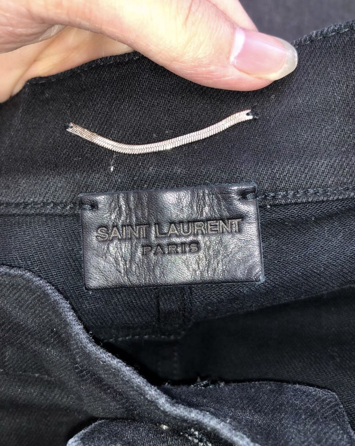 Saint Laurent Paris Saint Laurent (SLP) 18FW Waxed Finish Basic Denim Jeans Size US 30 / EU 46 - 5 Thumbnail