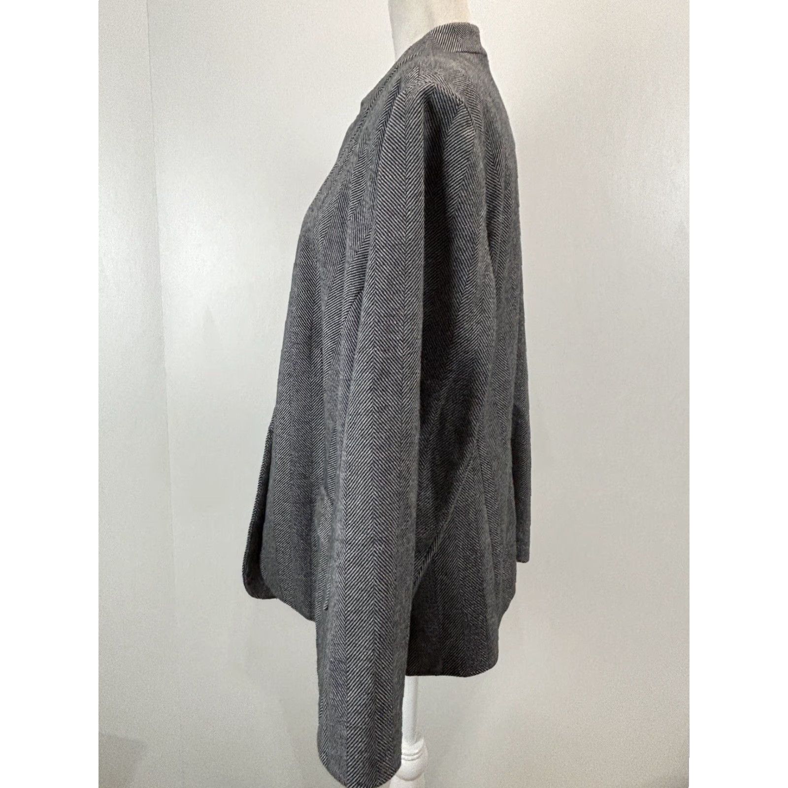 Talbots Talbots Plus Blazer Jacket 22W Gray Herringbone Long Sleeve Womens Size 3XL / US 20-22 - 2 Thumbnail