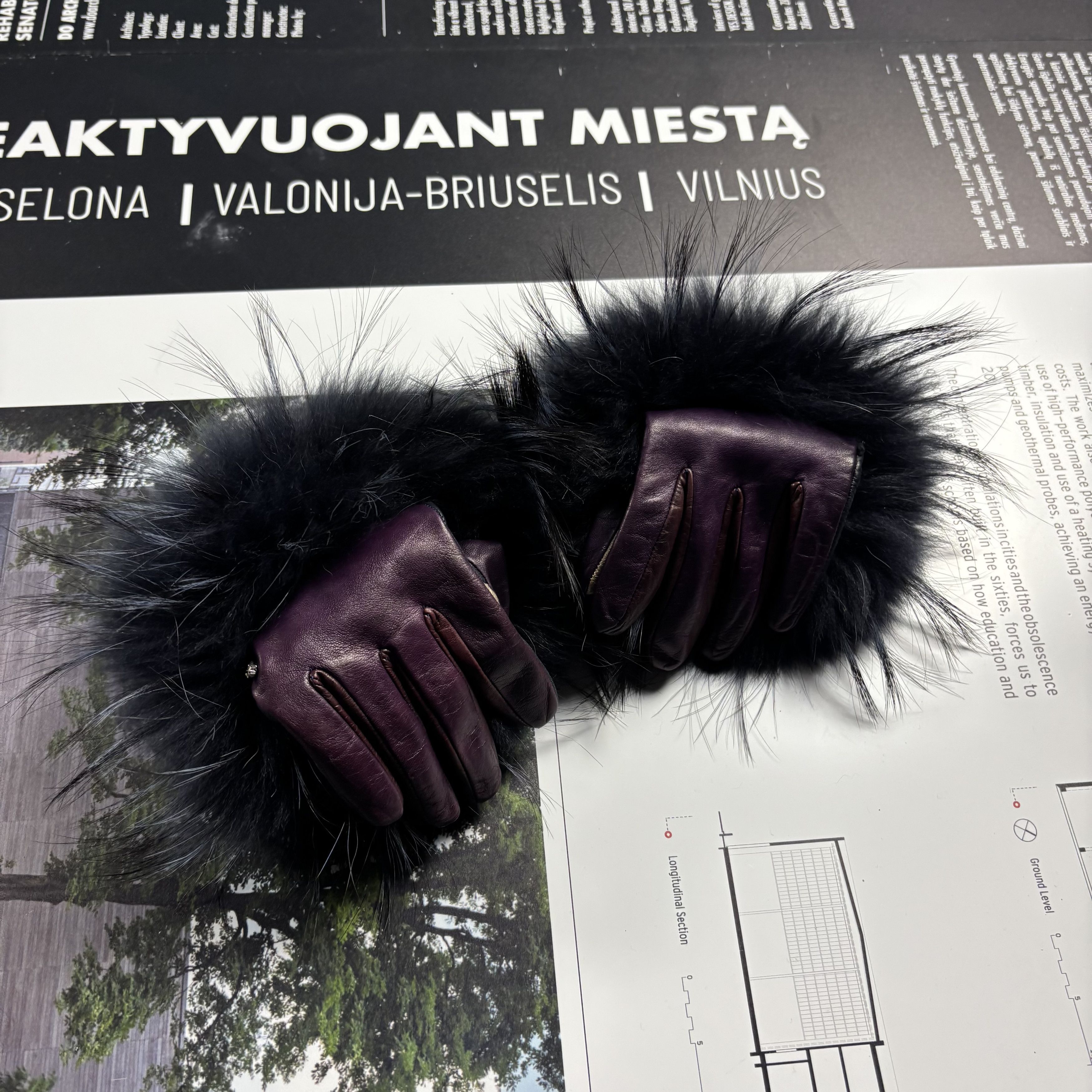 Sportmax SportMax Gloves Size ONE SIZE - 2 Thumbnail