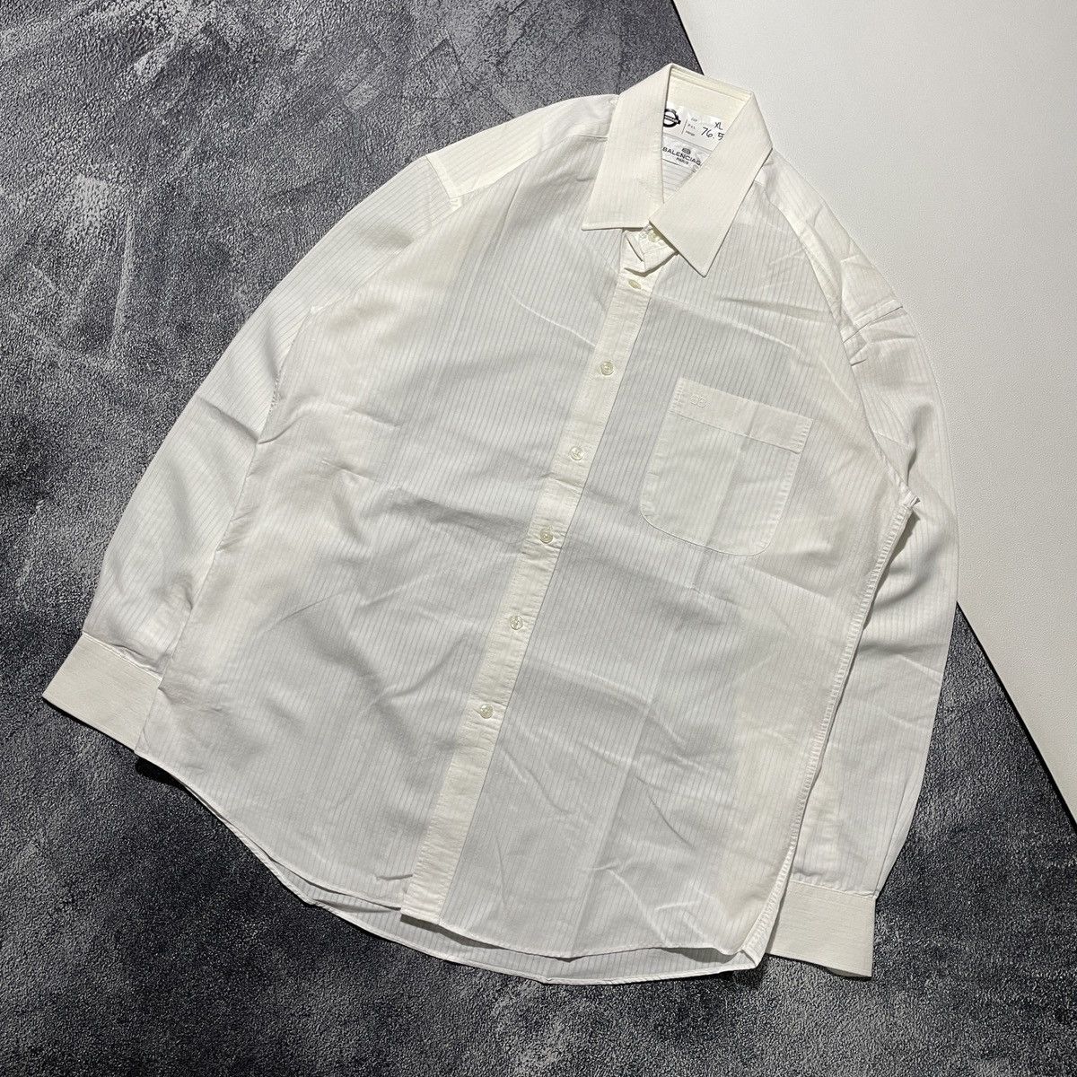 Balenciaga Vintage Shirts Balenciaga BB Embrodiered Size US XL / EU 56 / 4 - 2 Thumbnail