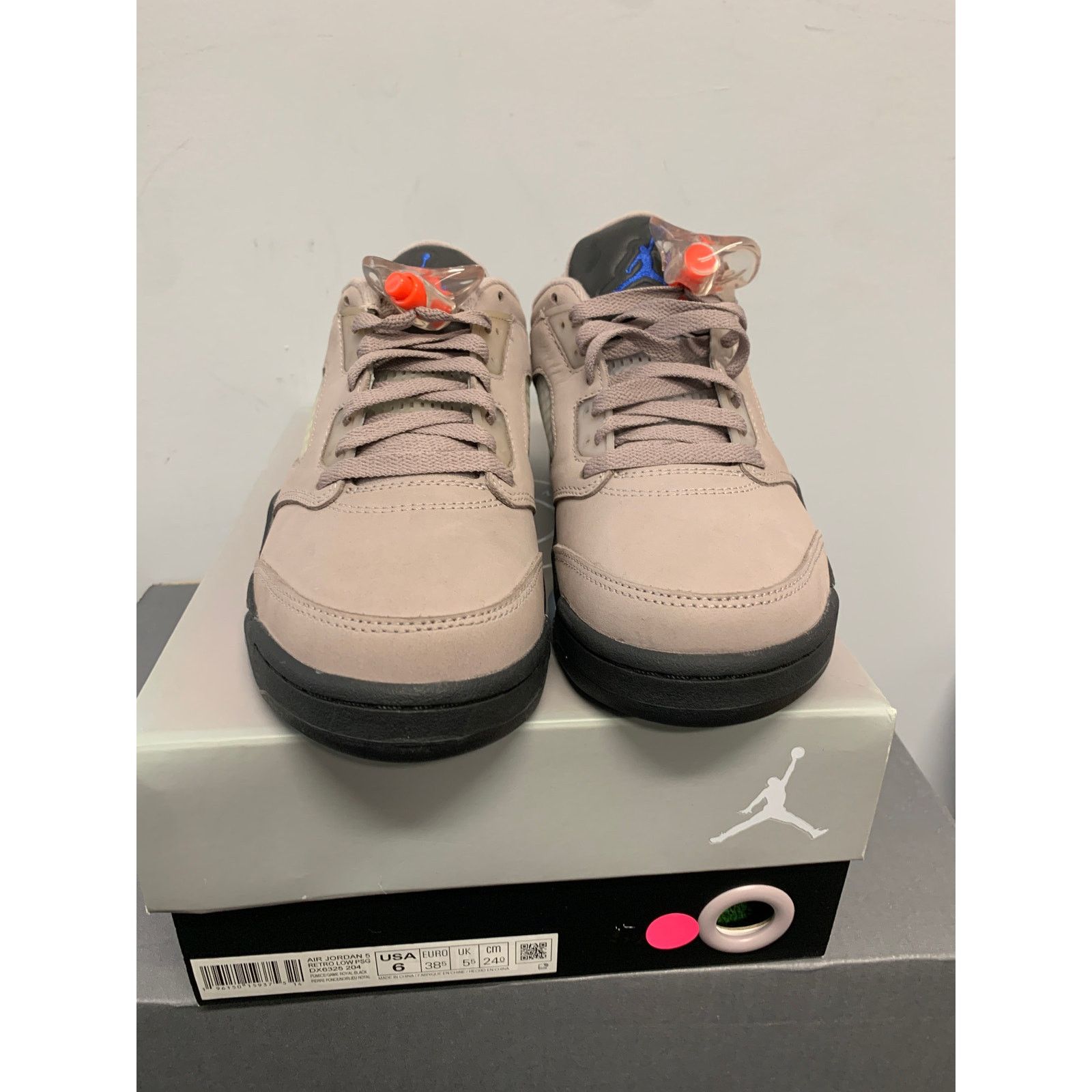 Nike Nike Air Jordan 5 Retro Low PSG 2022 Size 6 BRAND NEW Size US 6 / EU 39 - 2 Thumbnail
