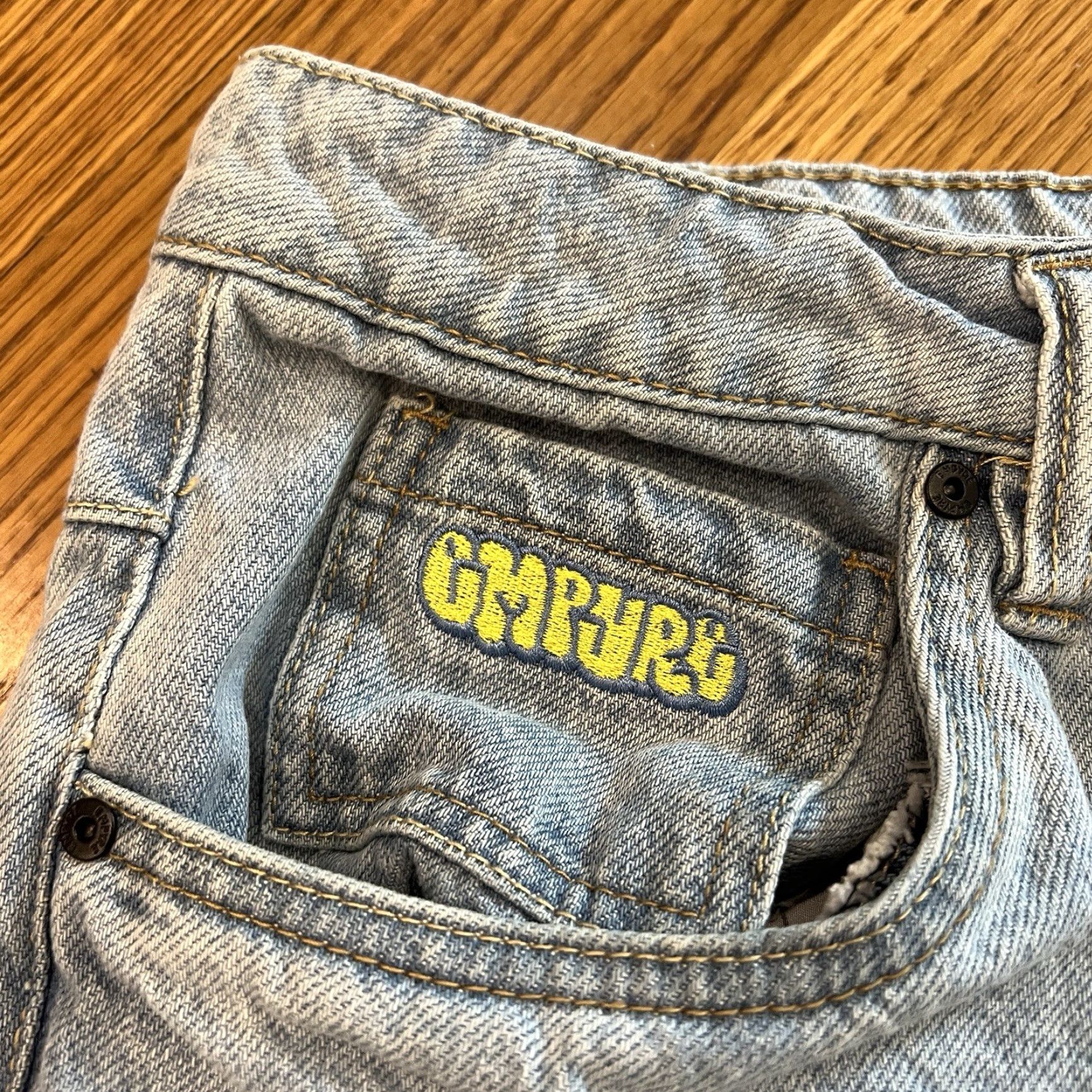 Empyre Empyre Y2K Grunge Wide-Leg Jeans Women Size 30x28 Light Wash Blue Relaxed Fit Size 30" / US 8 / IT 44 - 4 Thumbnail